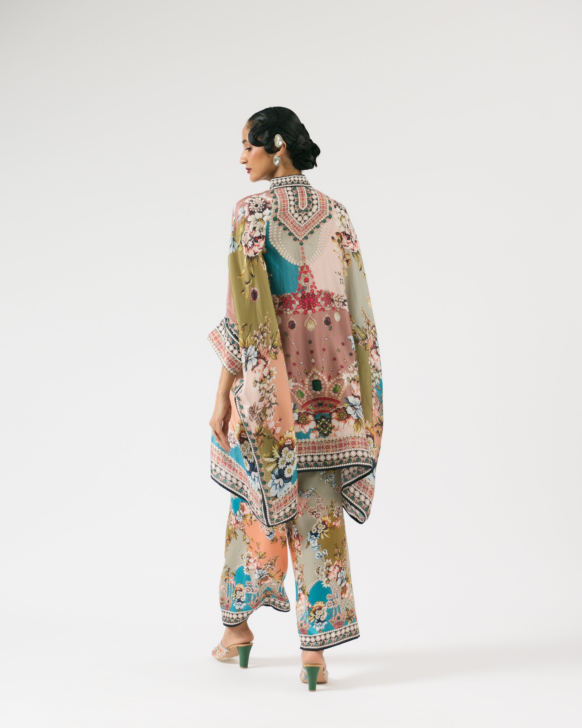 Nizam : Chanel 36" - Multi