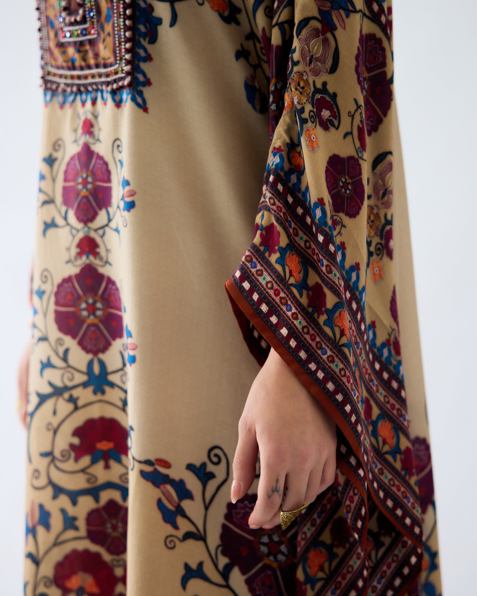Bukhara : Sharifa - Taupe