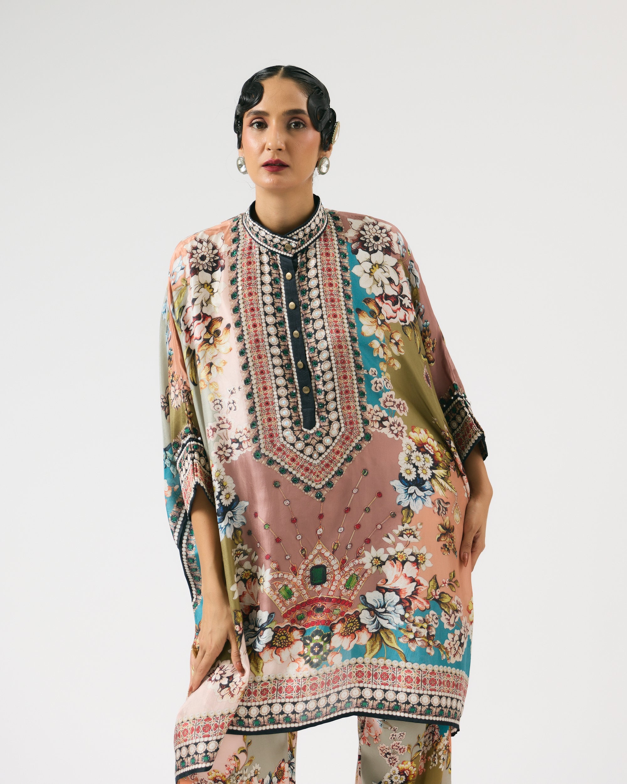 Nizam : Chanel 36" - Multi