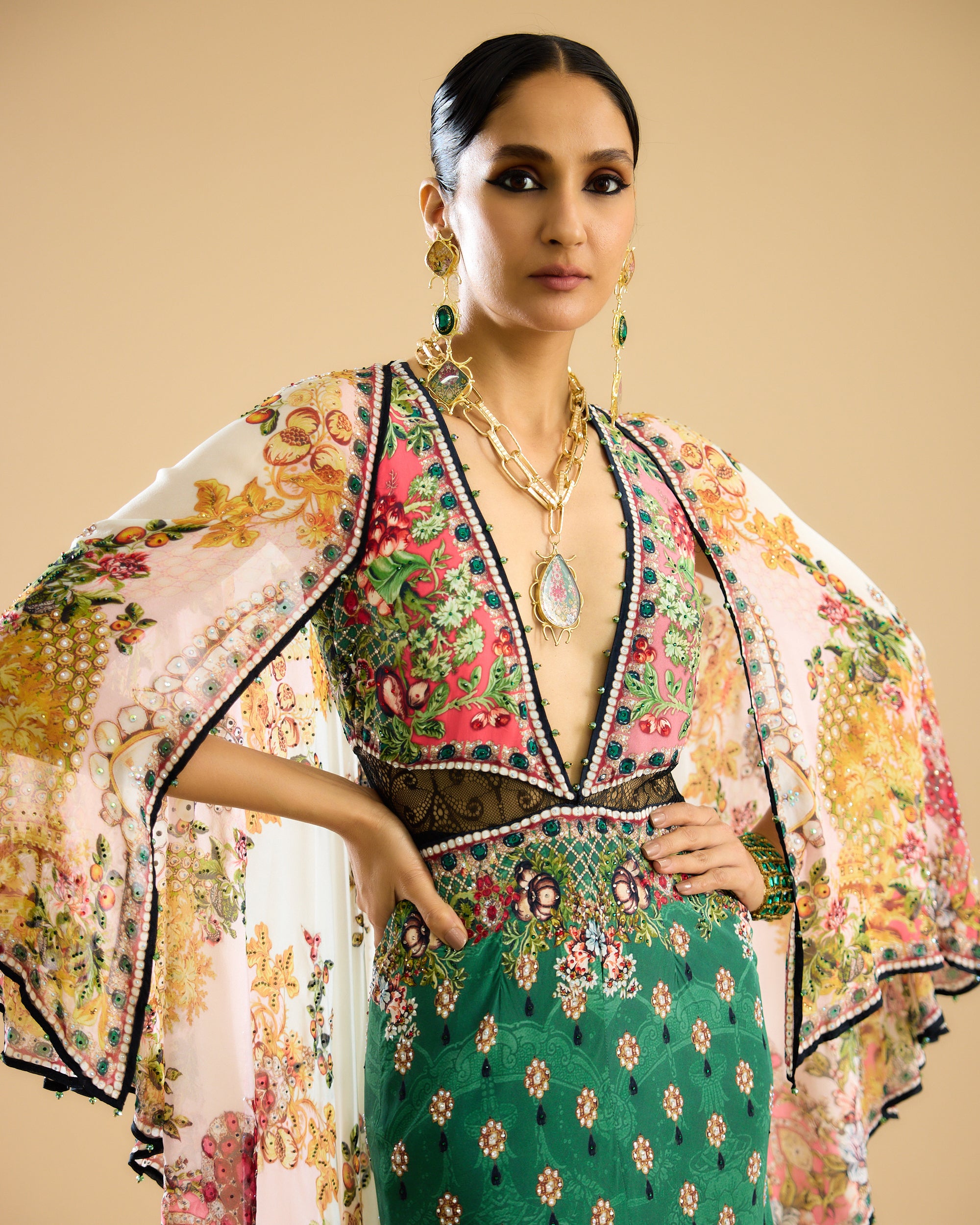 Nizam : Camilla - Ivory/Peach