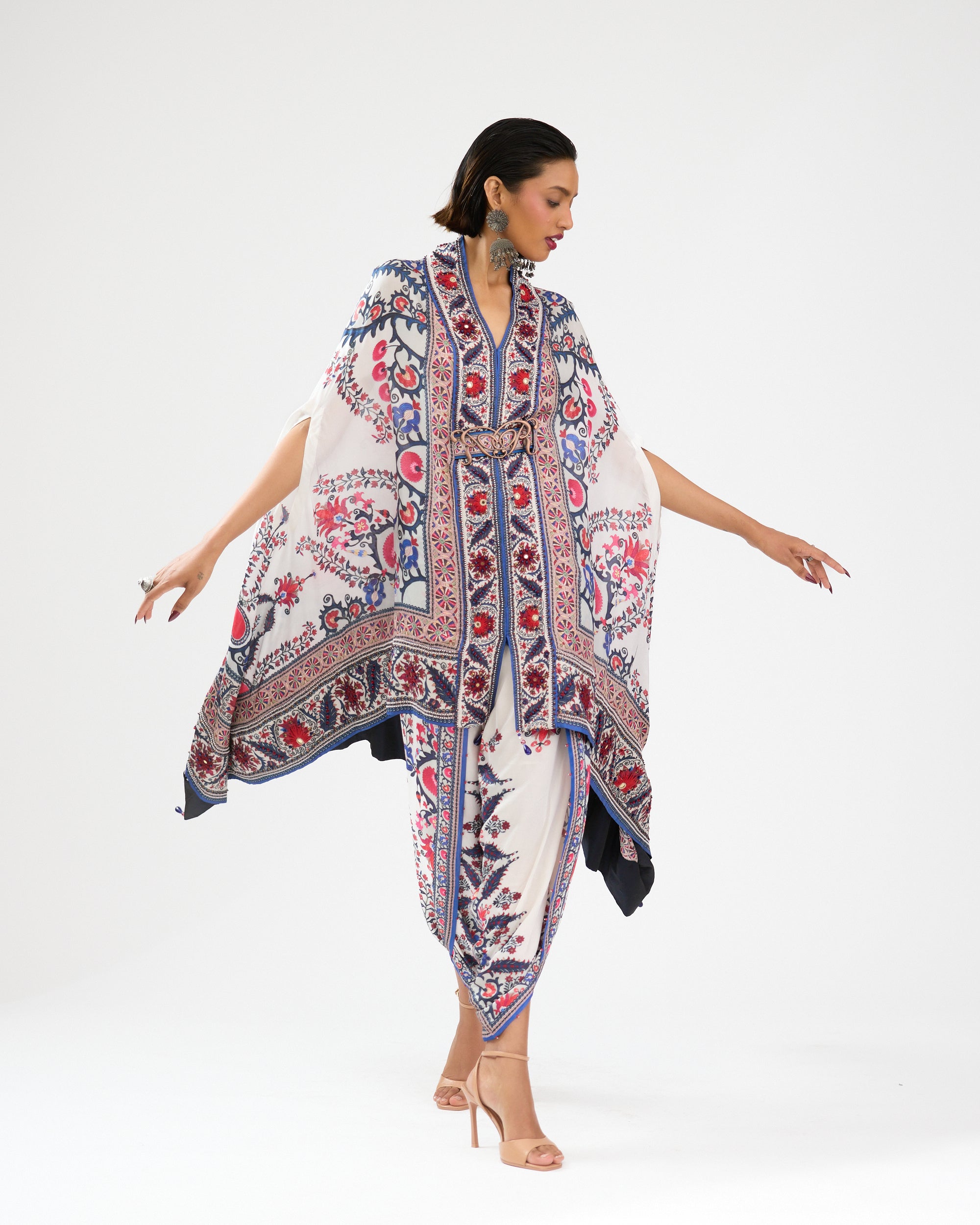 A Bukhara Summer : Chloe - Ivory/Blue