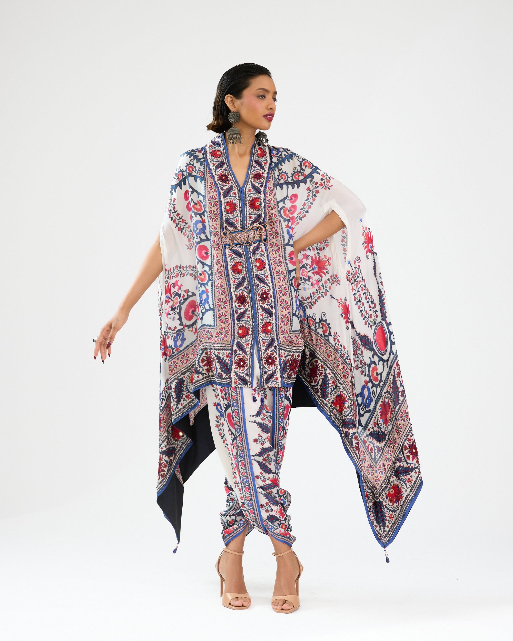 A Bukhara Summer : Chloe - Ivory/Blue