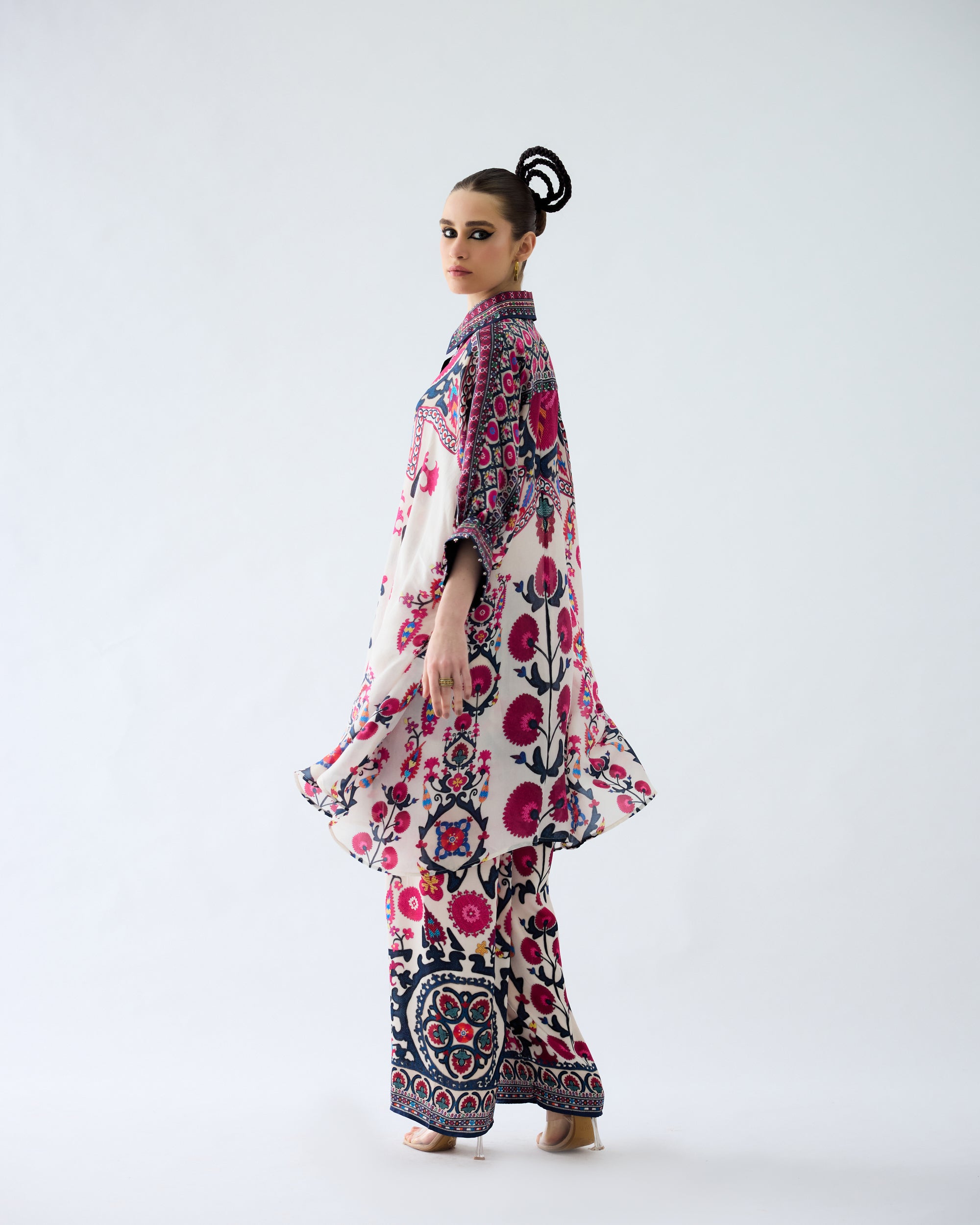 Bukhara : Kamara - Raspberry