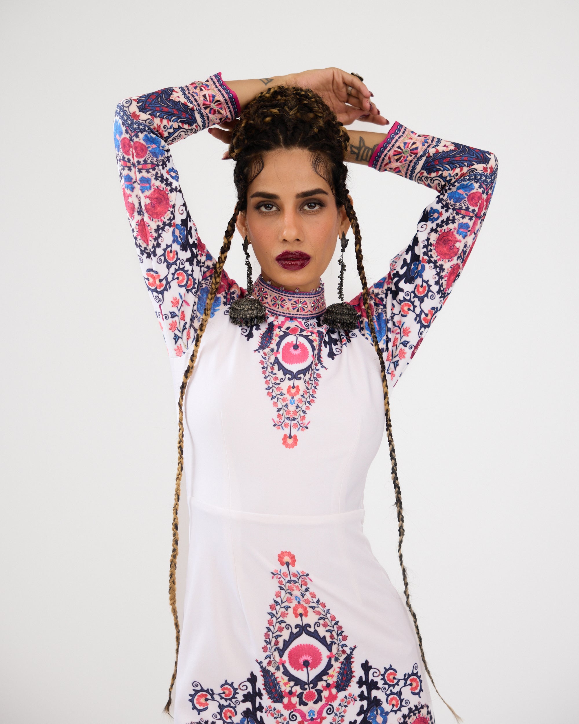 A Bukhara Summer : Natasha - Ivory/Blue