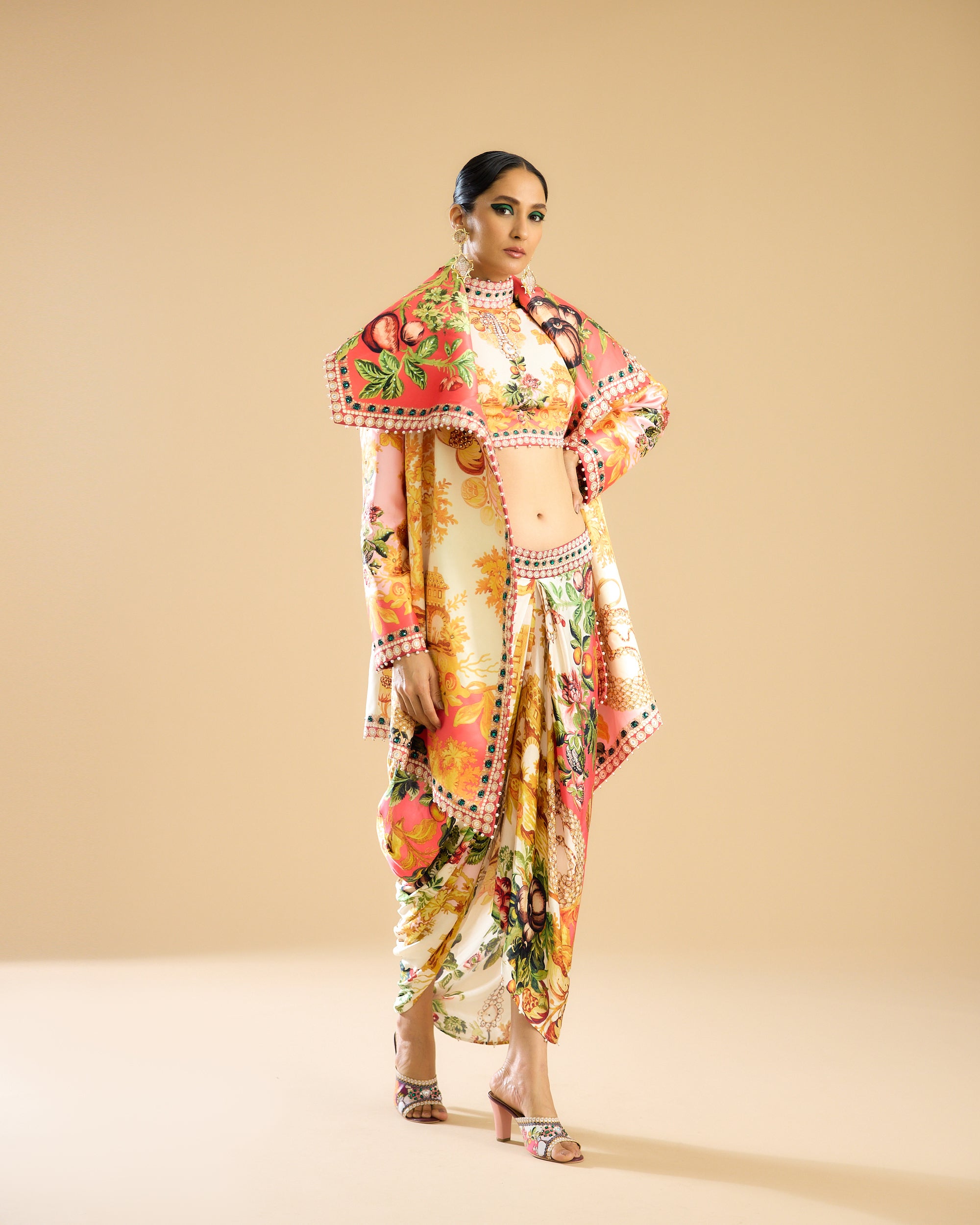 Nizam : Manorma - Ivory/Peach