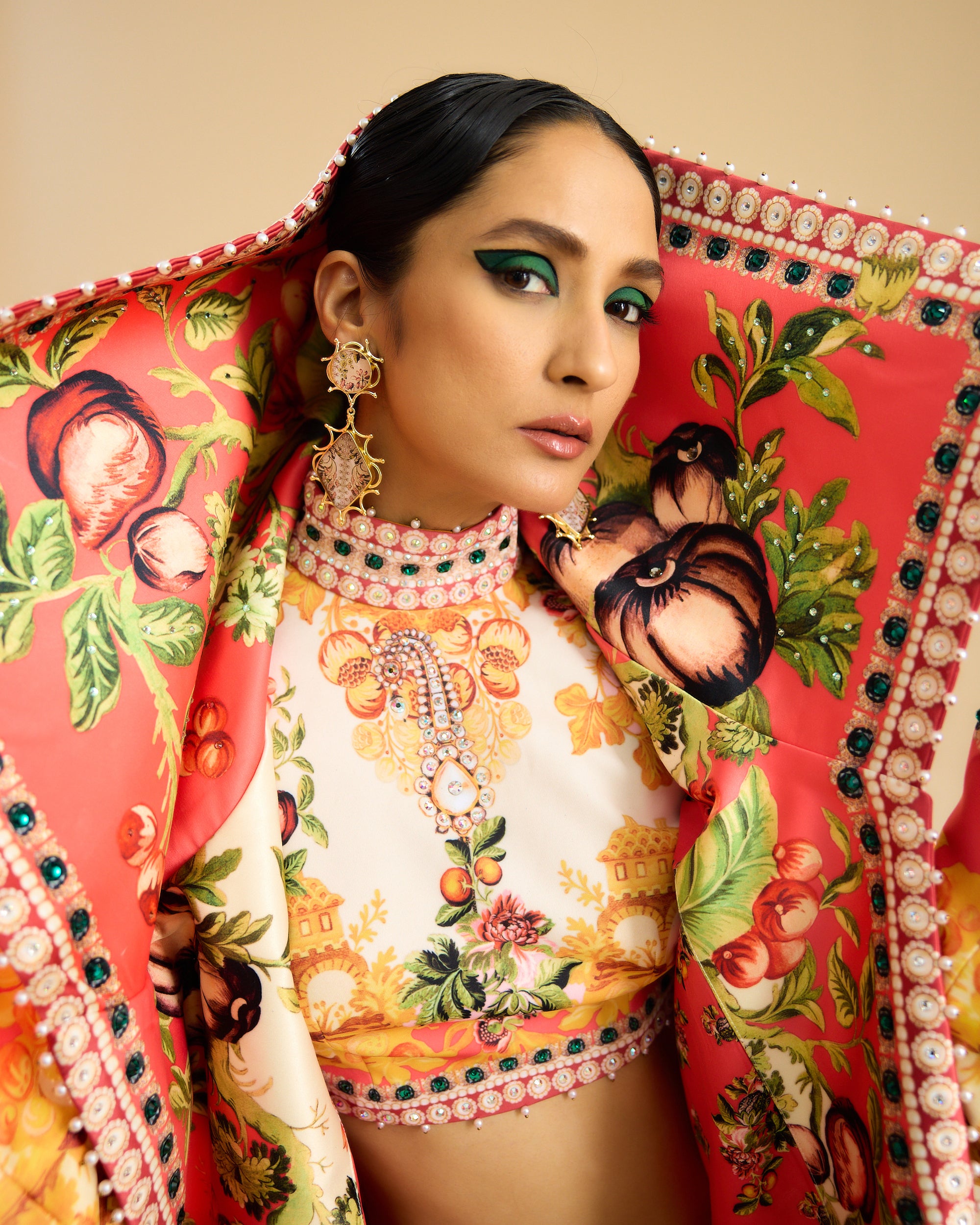 Nizam : Manorma - Ivory/Peach