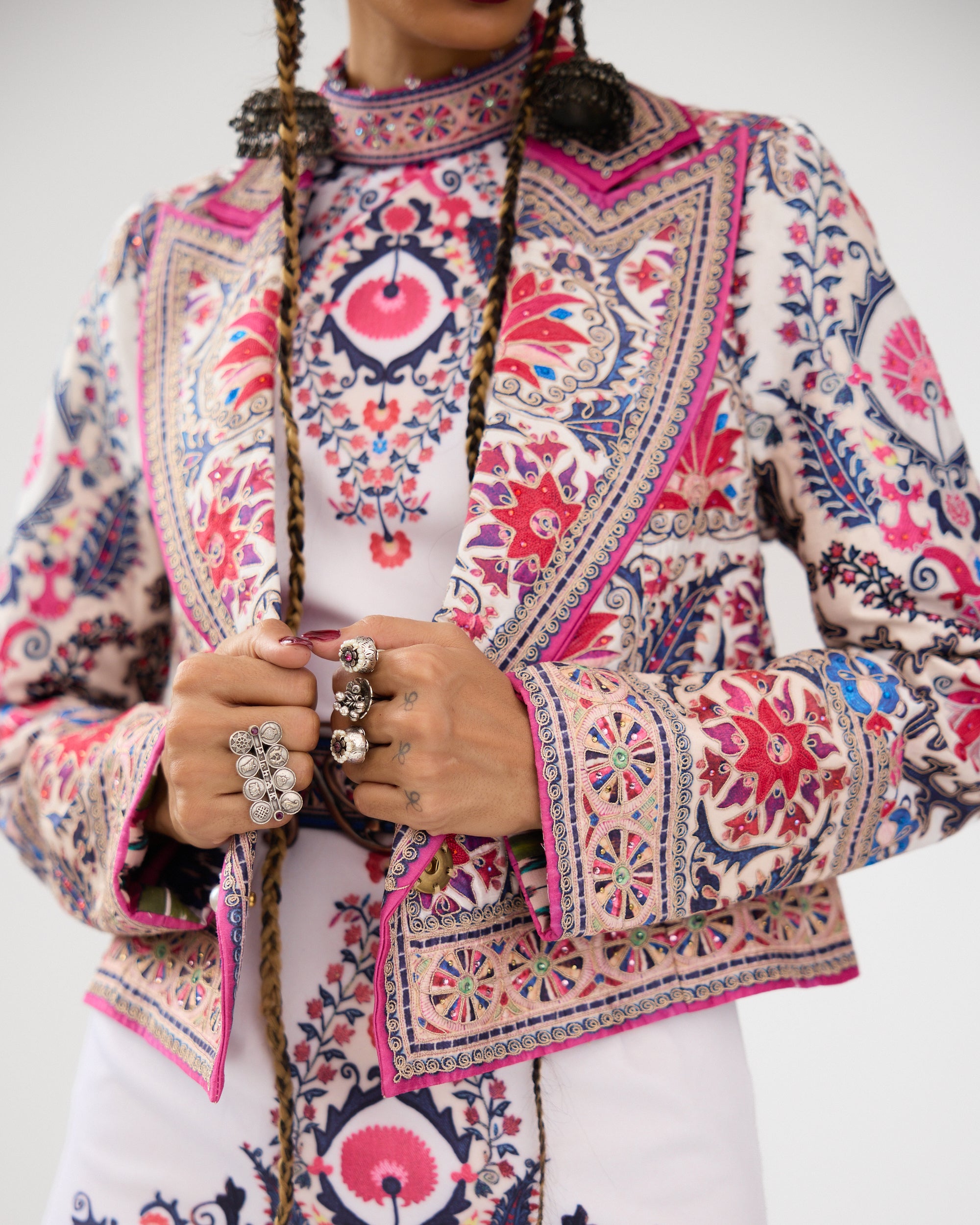 A Bukhara Summer : Natasha - Ivory/Blue