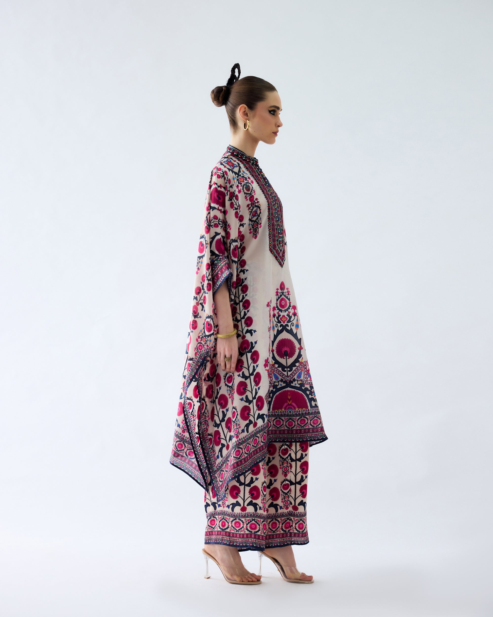 Bukhara : Chantelle - Raspberry