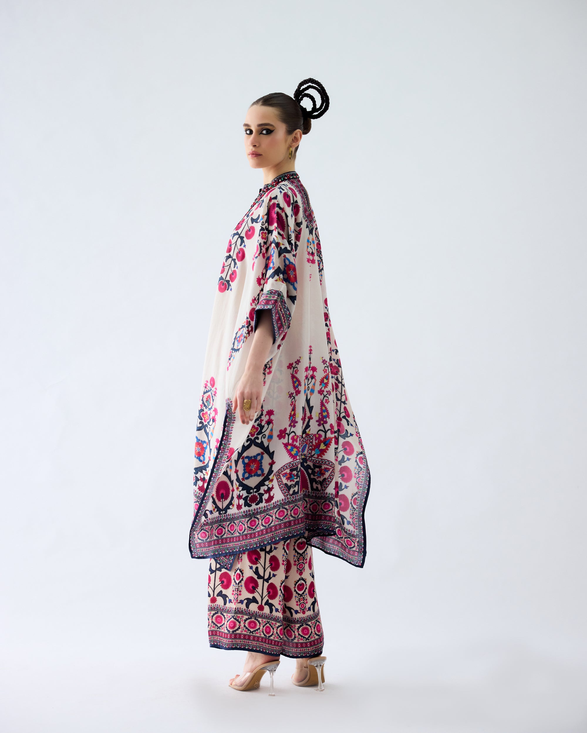 Bukhara : Chantelle - Raspberry