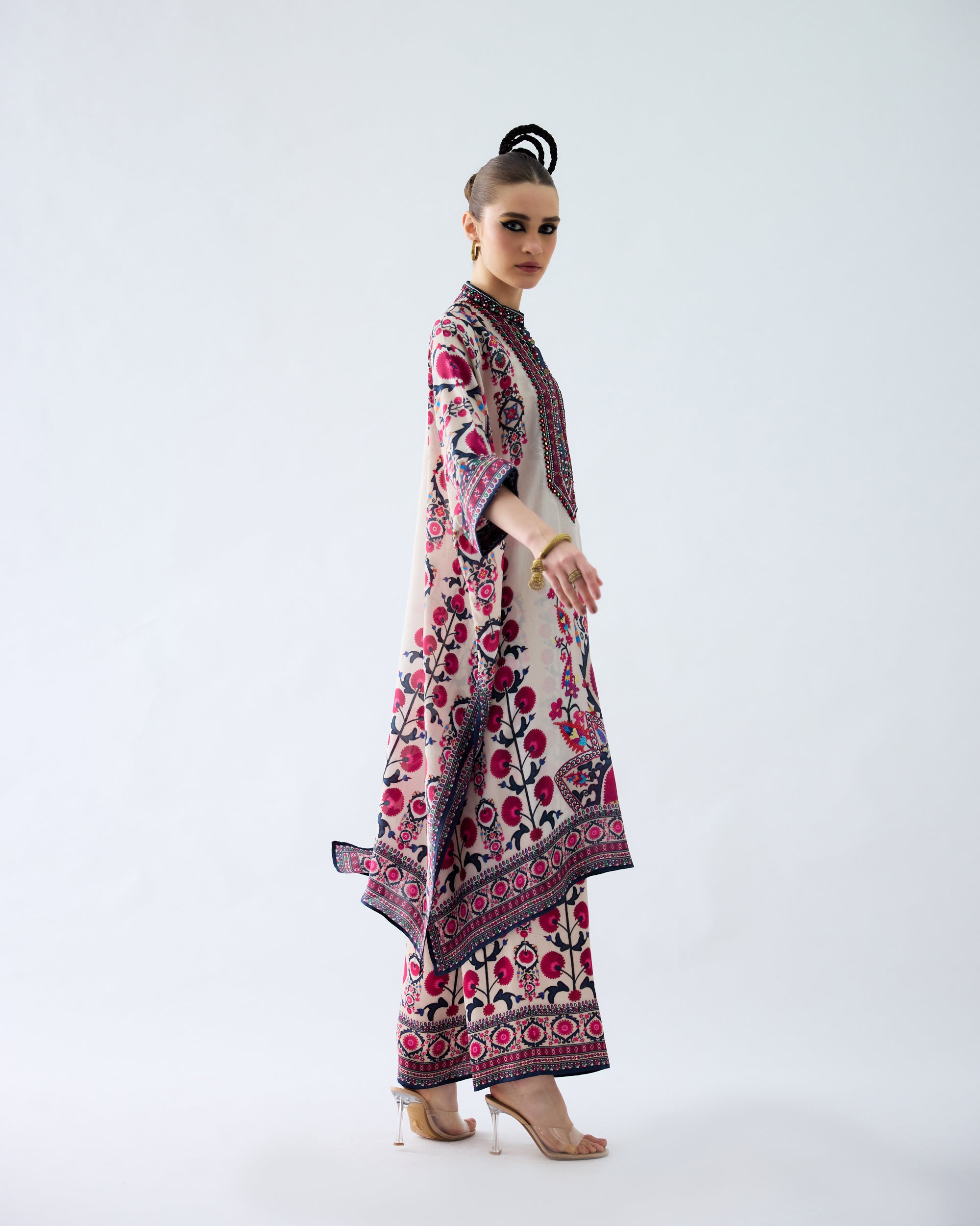 Bukhara : Chantelle - Raspberry