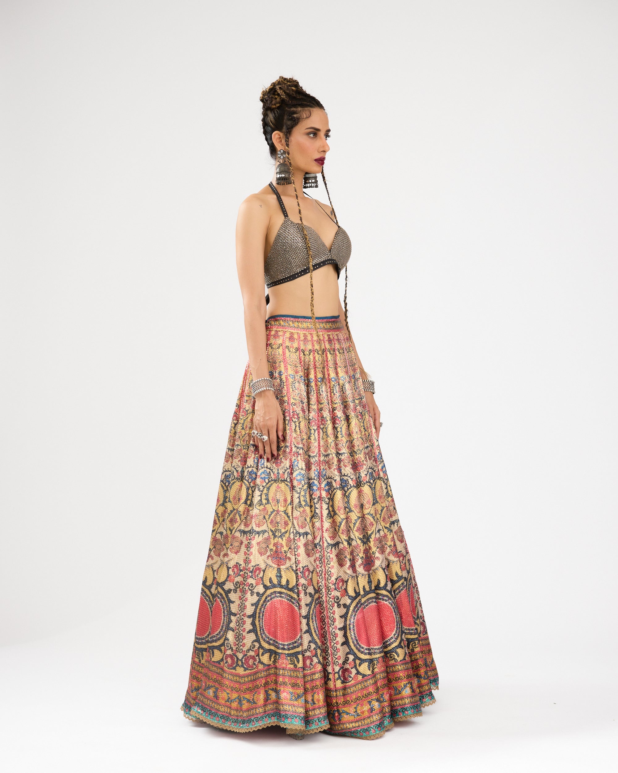 A Bukhara Summer : Janavi/Leela - Golden