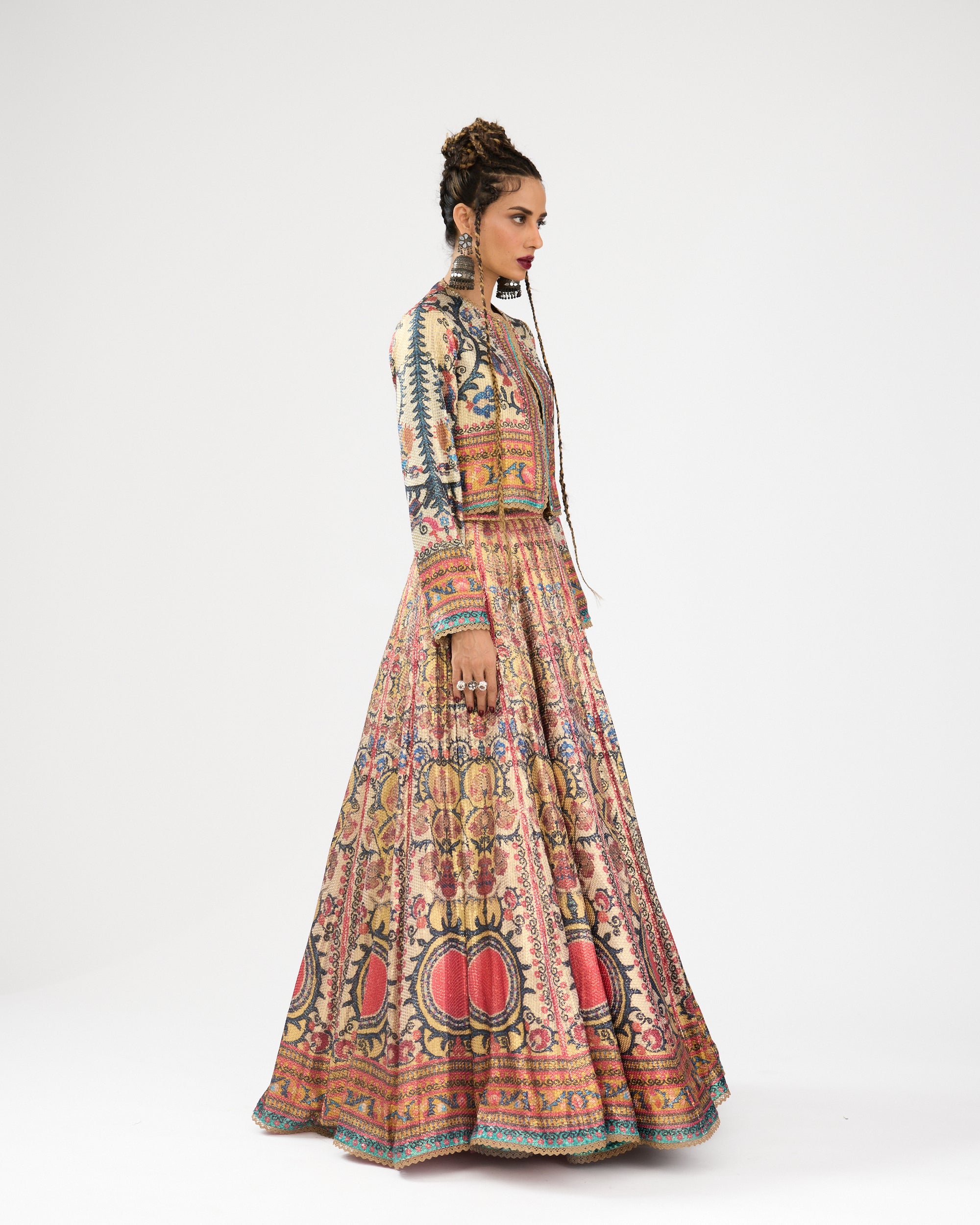 A Bukhara Summer : Janavi/Leela - Golden