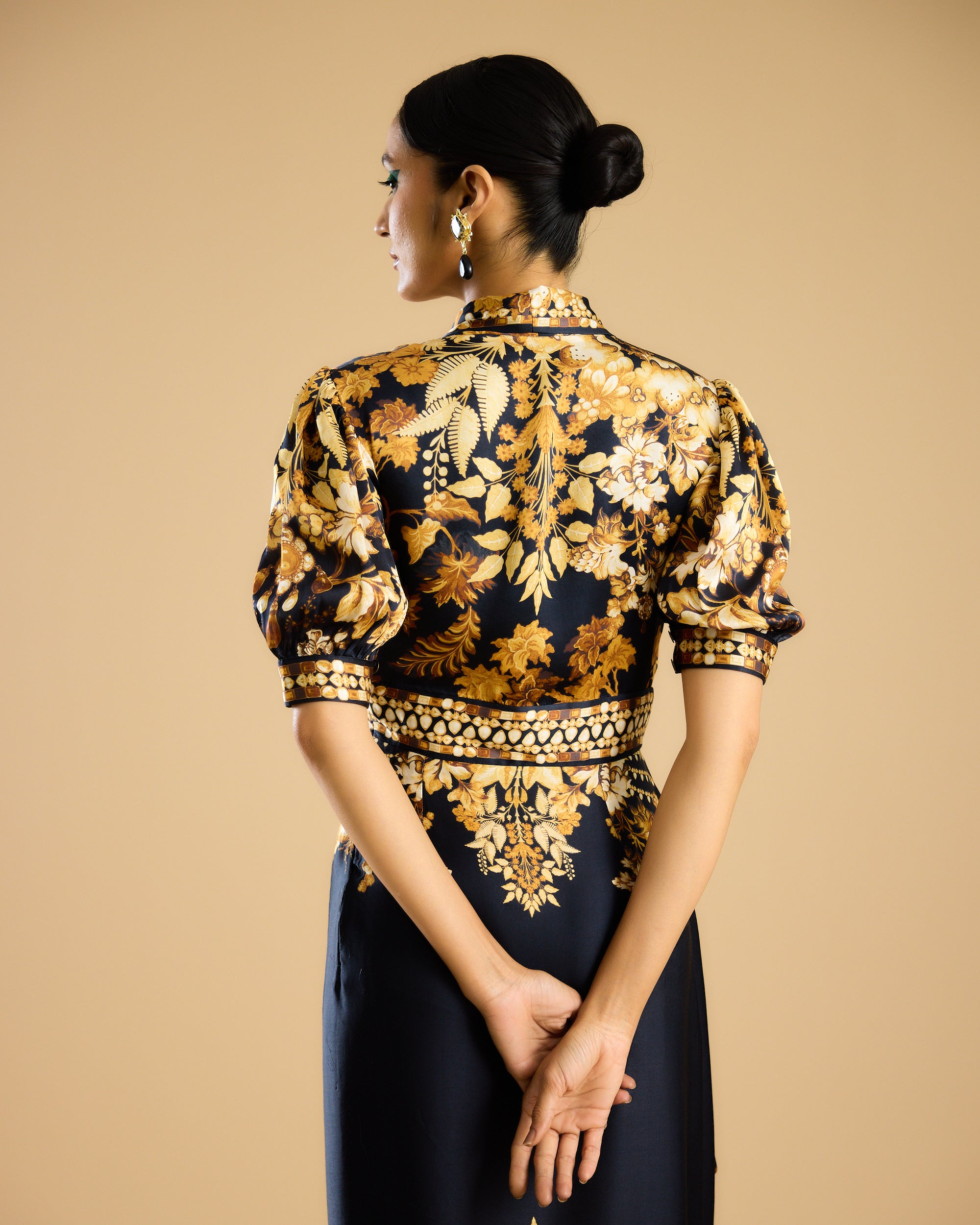 Nizam : Chen - Black/Gold