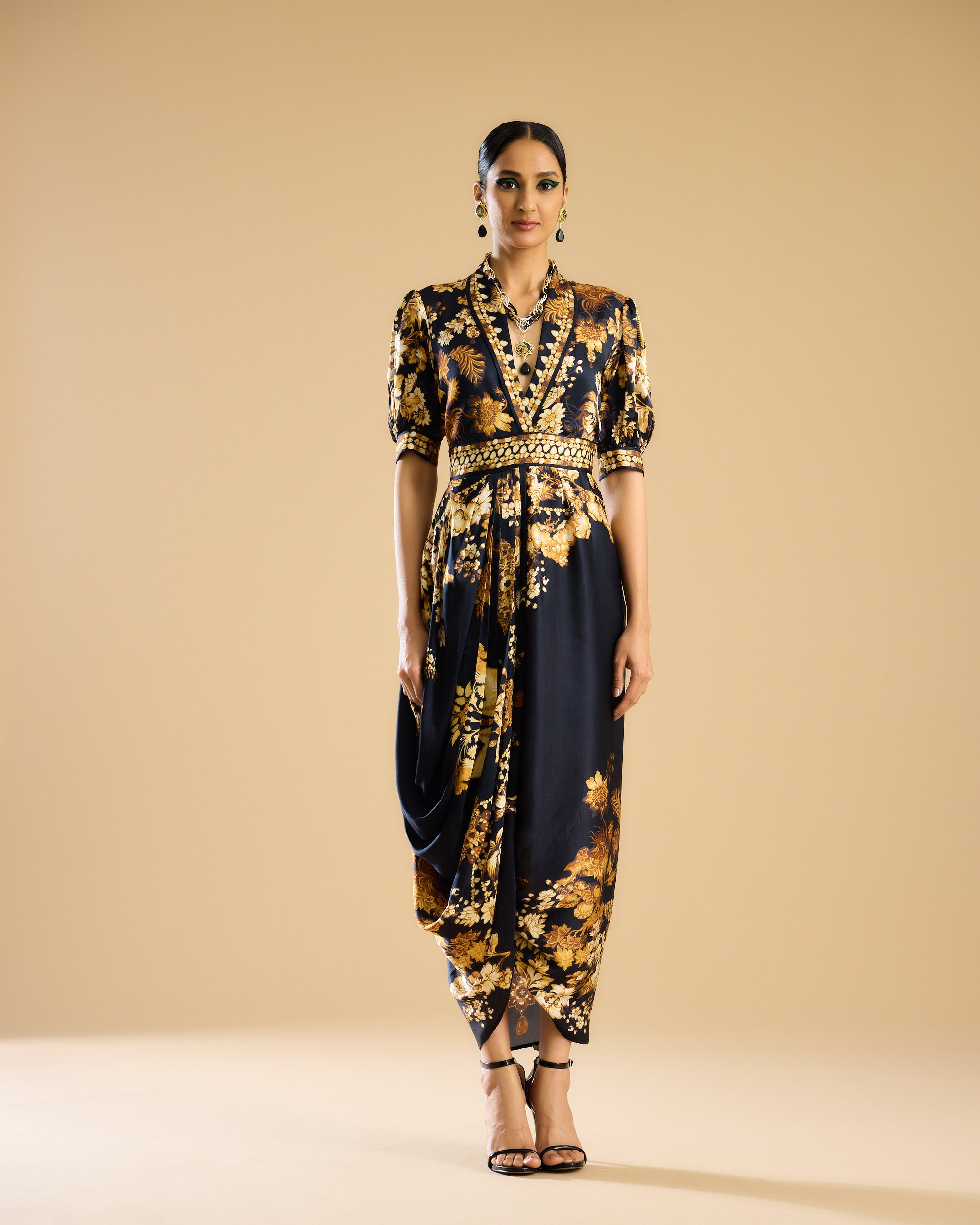 Nizam : Chen - Black/Gold