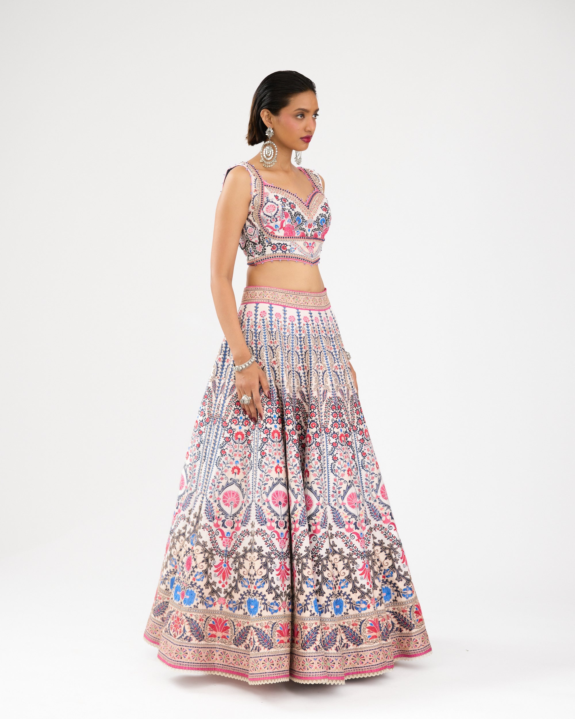 A Bukhara Summer : Leela - Ivory/Pink