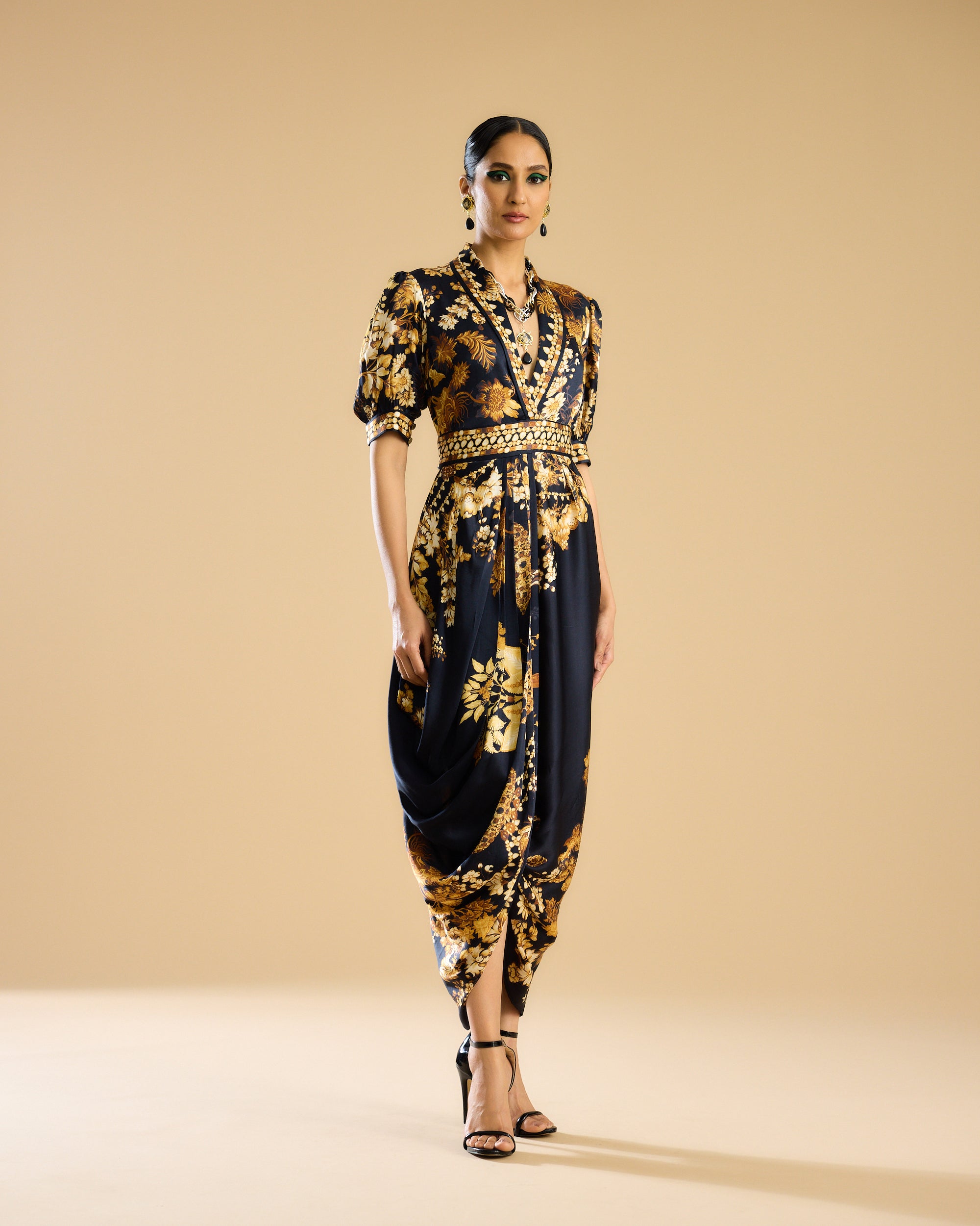 Nizam : Chen - Black/Gold