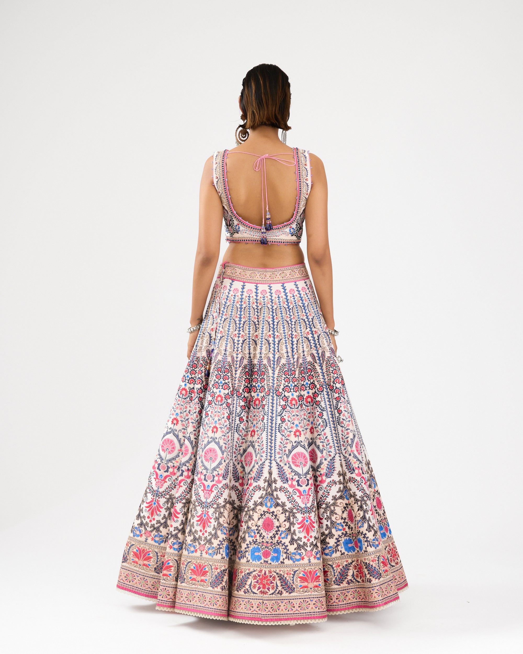 A Bukhara Summer : Leela - Ivory/Pink