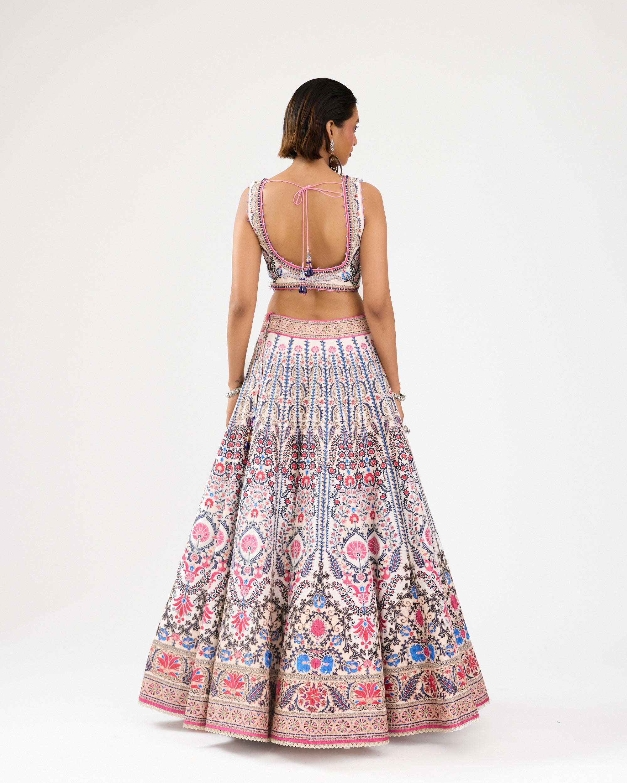 A Bukhara Summer : Leela - Ivory/Pink