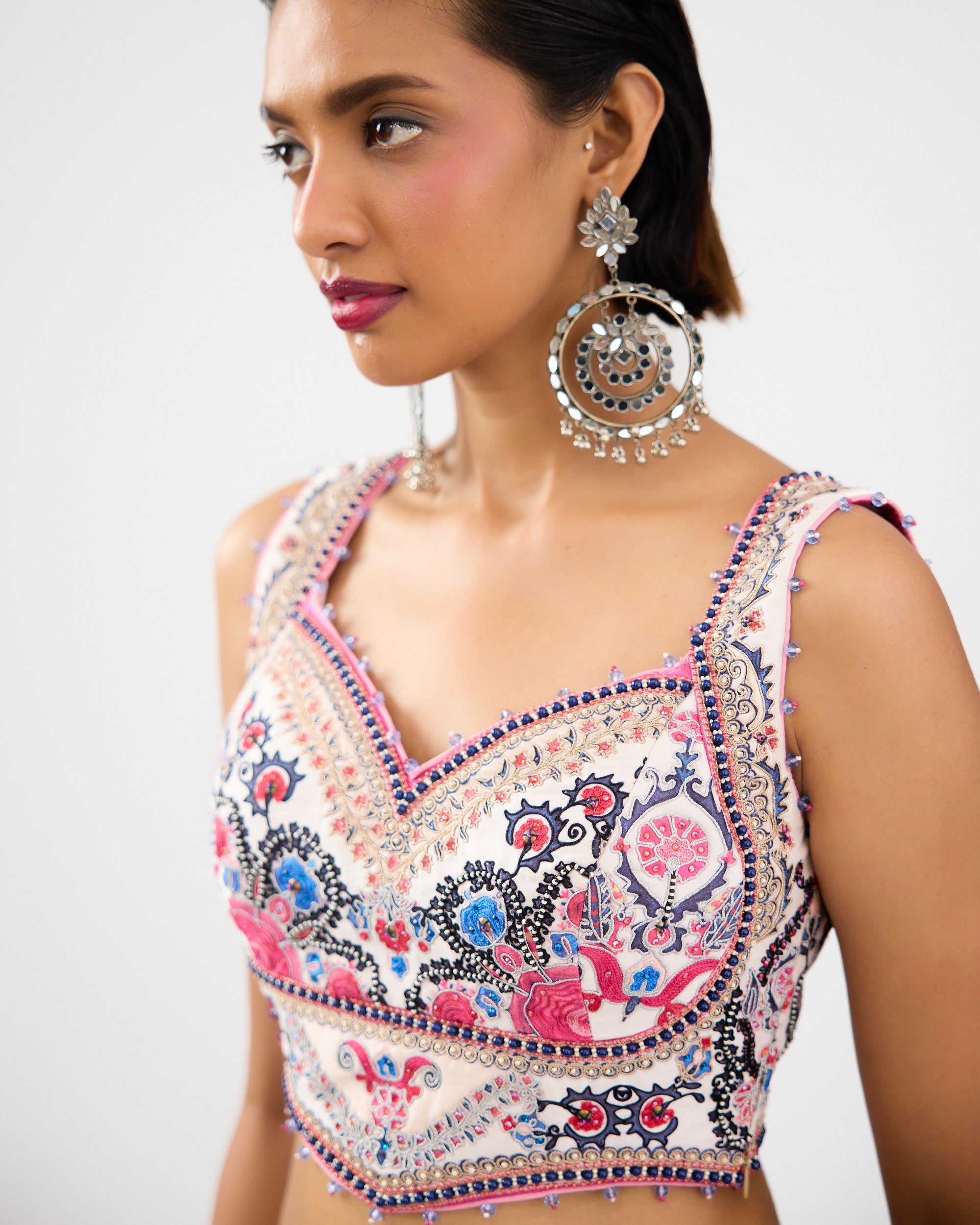 A Bukhara Summer : Leela - Ivory/Pink
