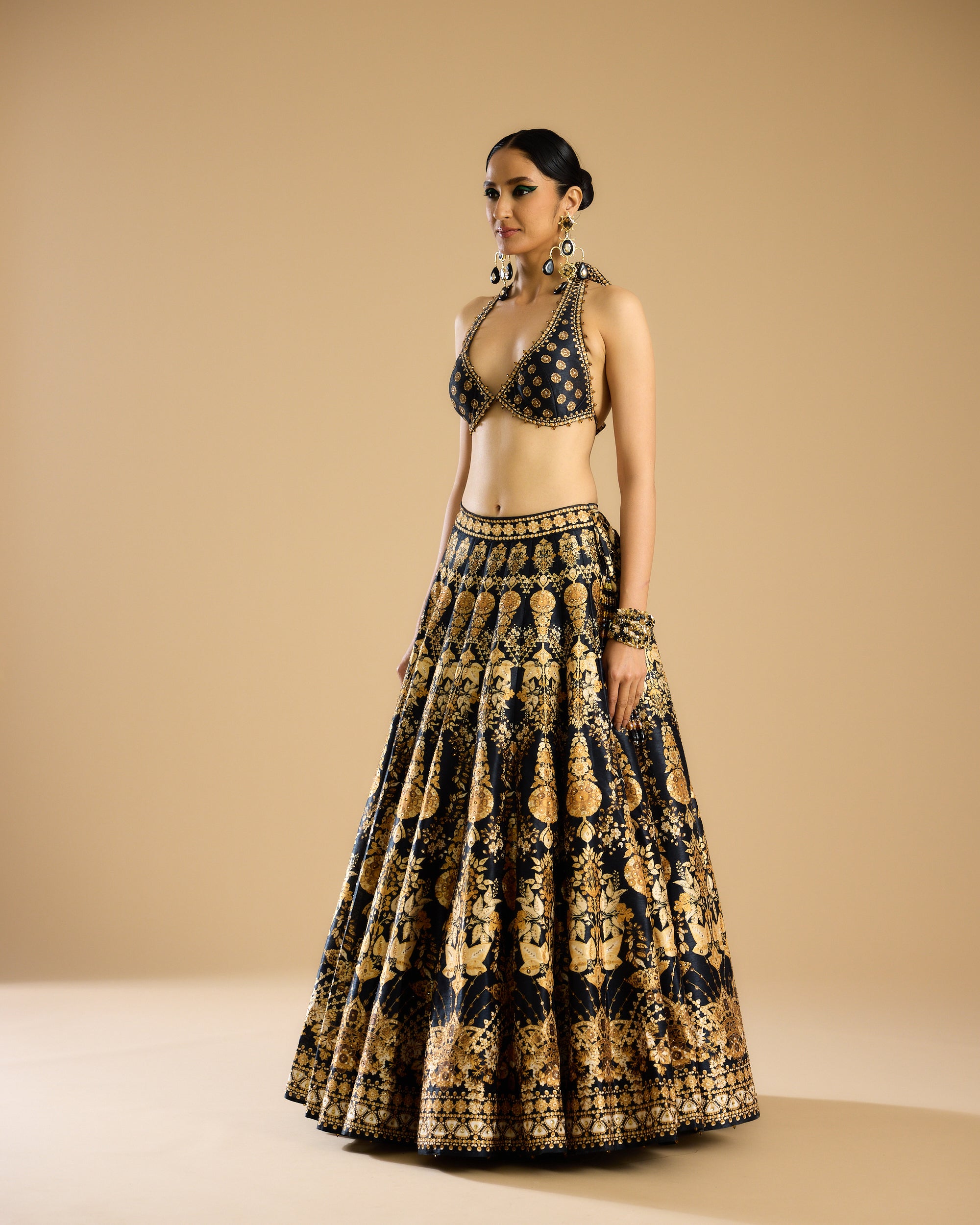 Nizam : Hanoi Leela - Black/Gold