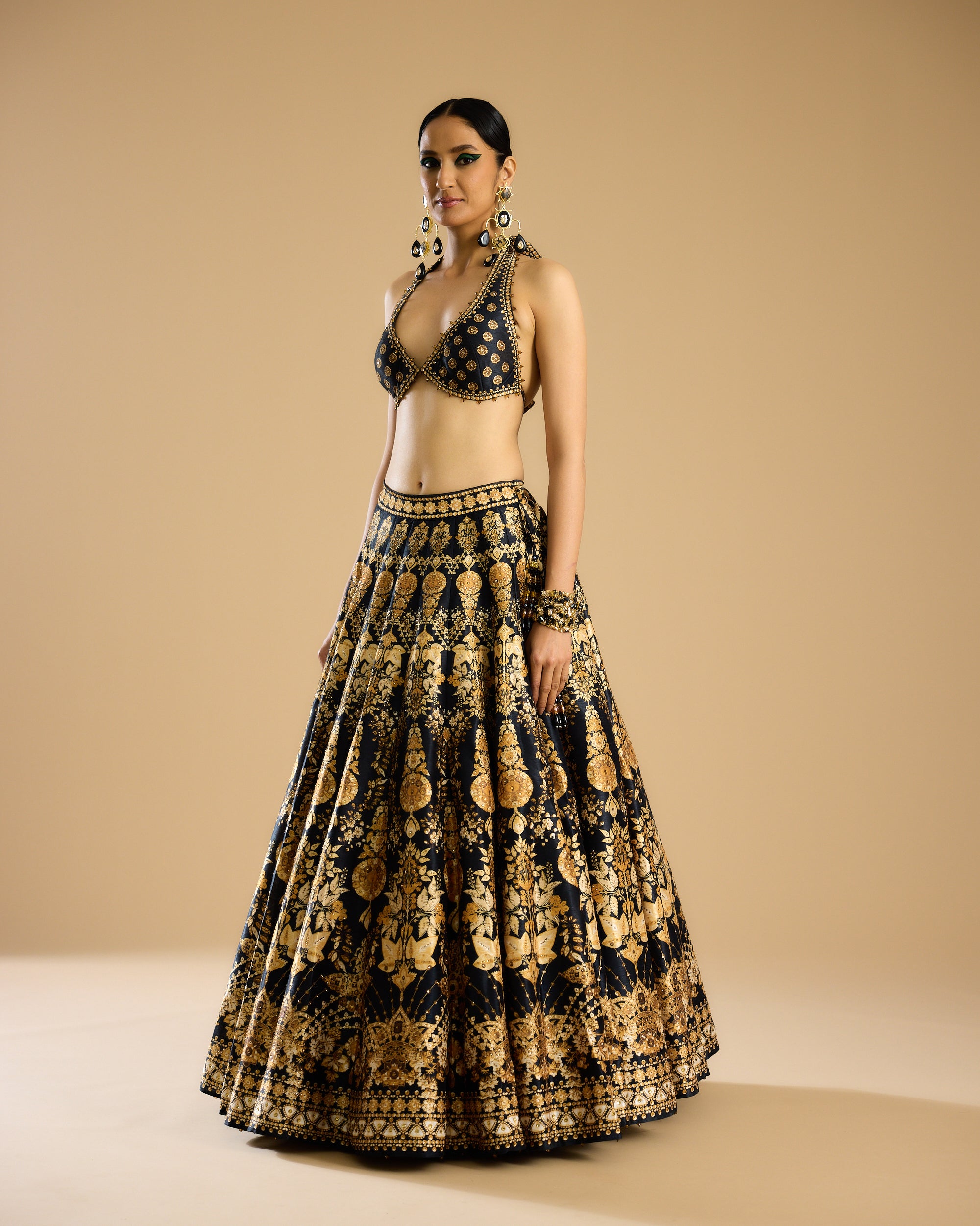 Nizam : Hanoi Leela - Black/Gold