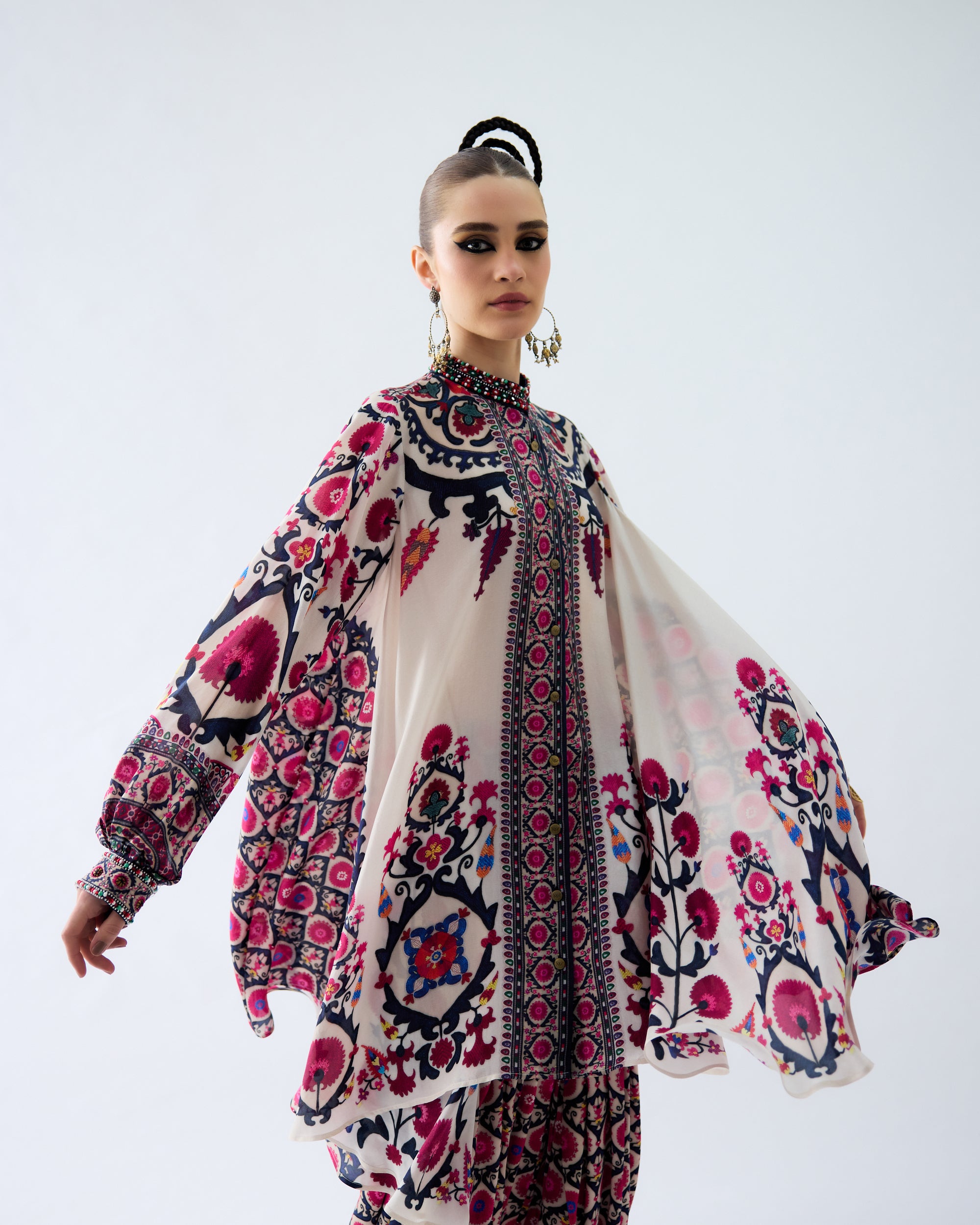 Bukhara : Nilofer - Raspberry