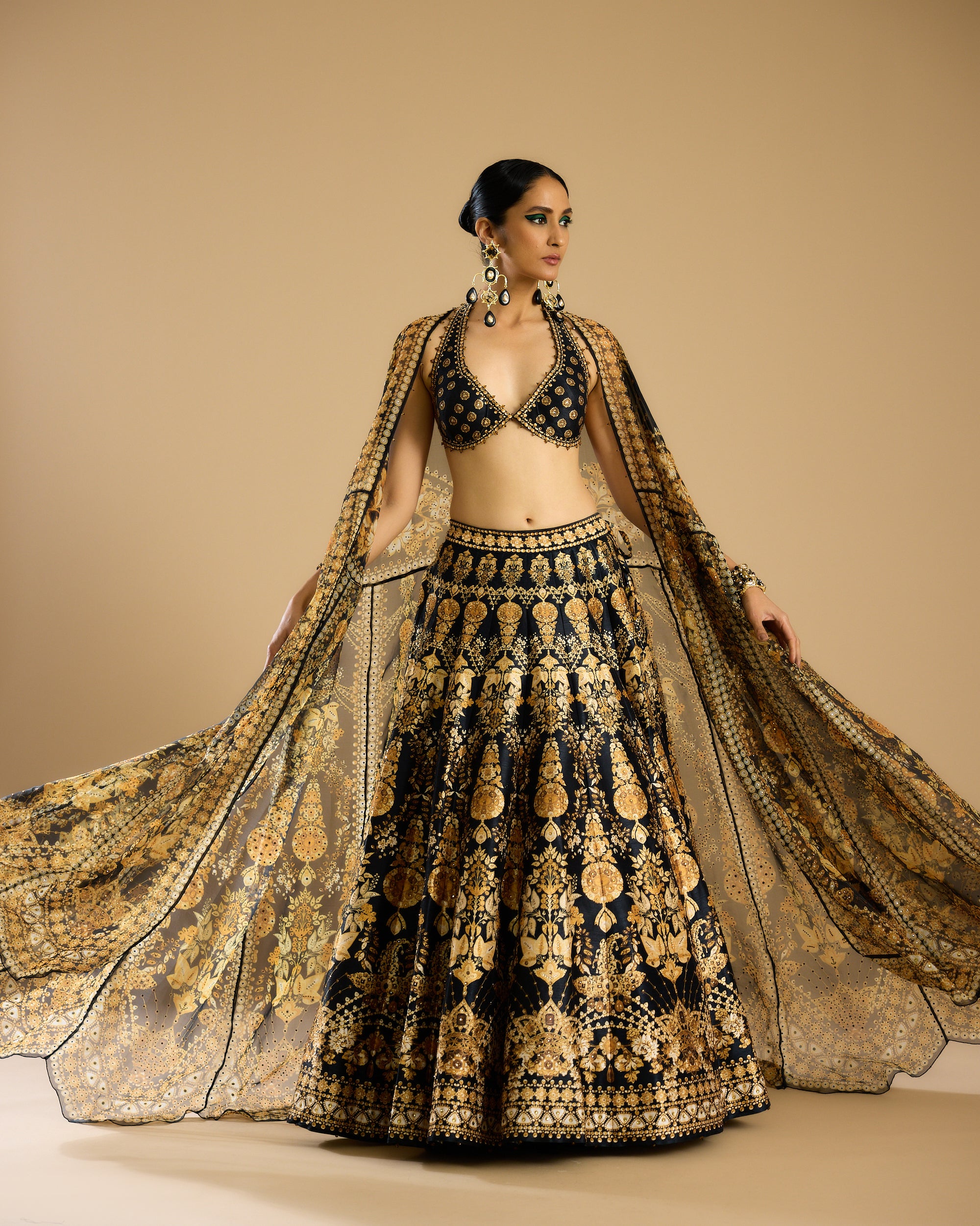 Nizam : Hanoi Leela - Black/Gold