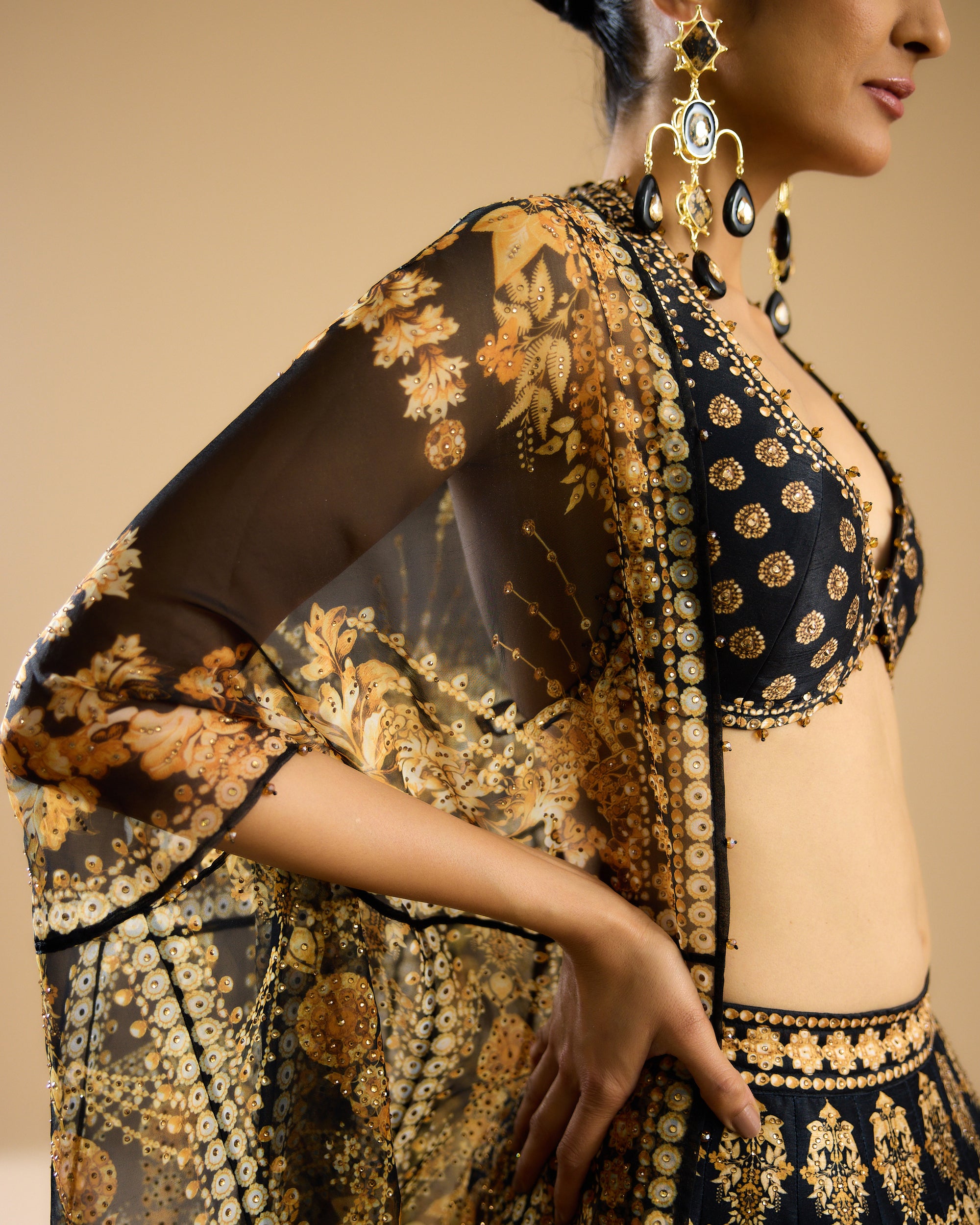 Nizam : Hanoi Leela - Black/Gold