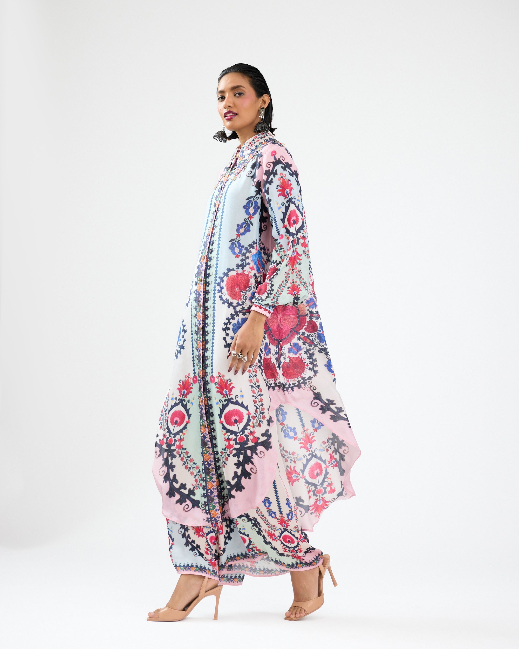 A Bukhara Summer : Bella - Ivory/Blush