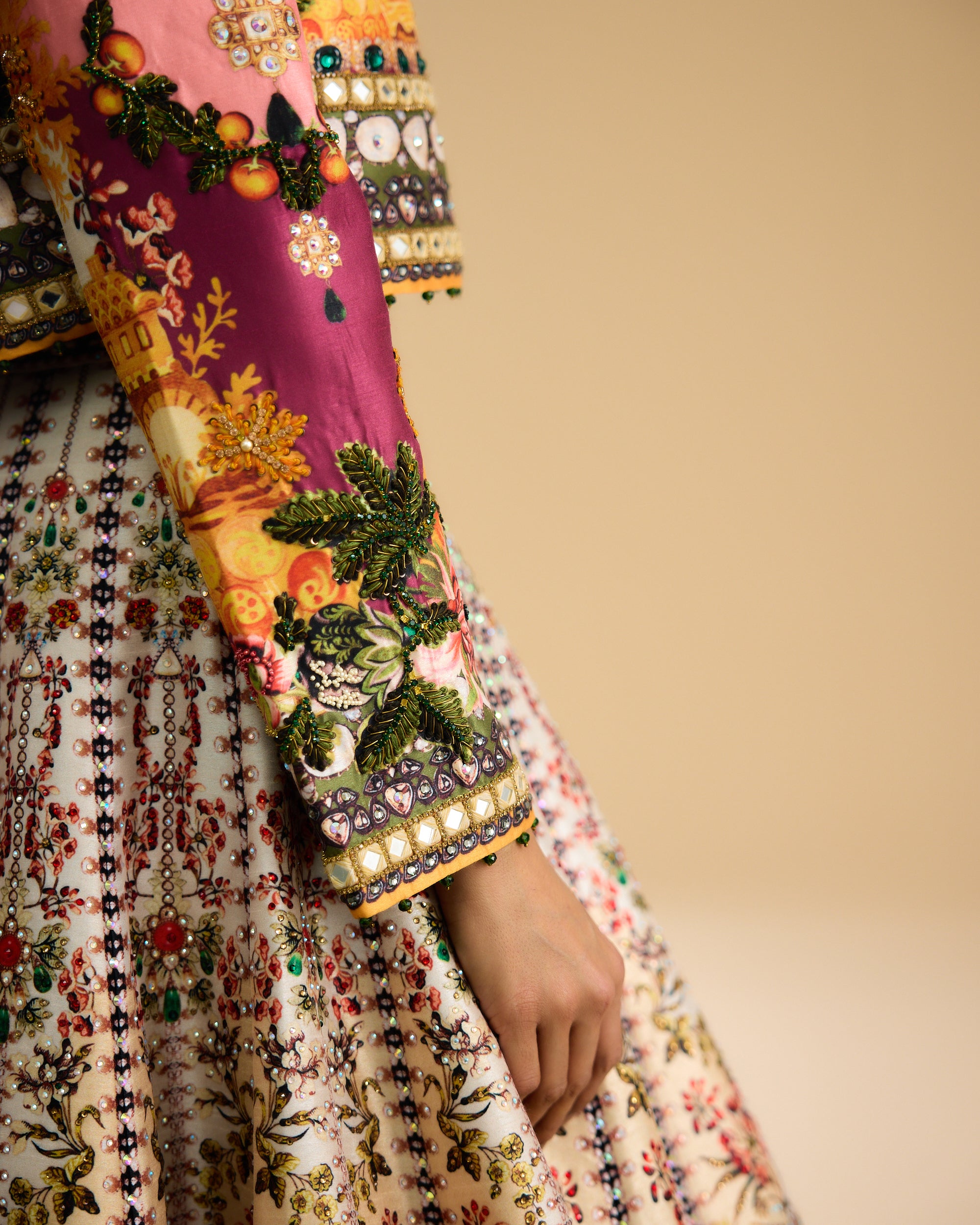 Nizam : Inika Leela - Beige/Multi
