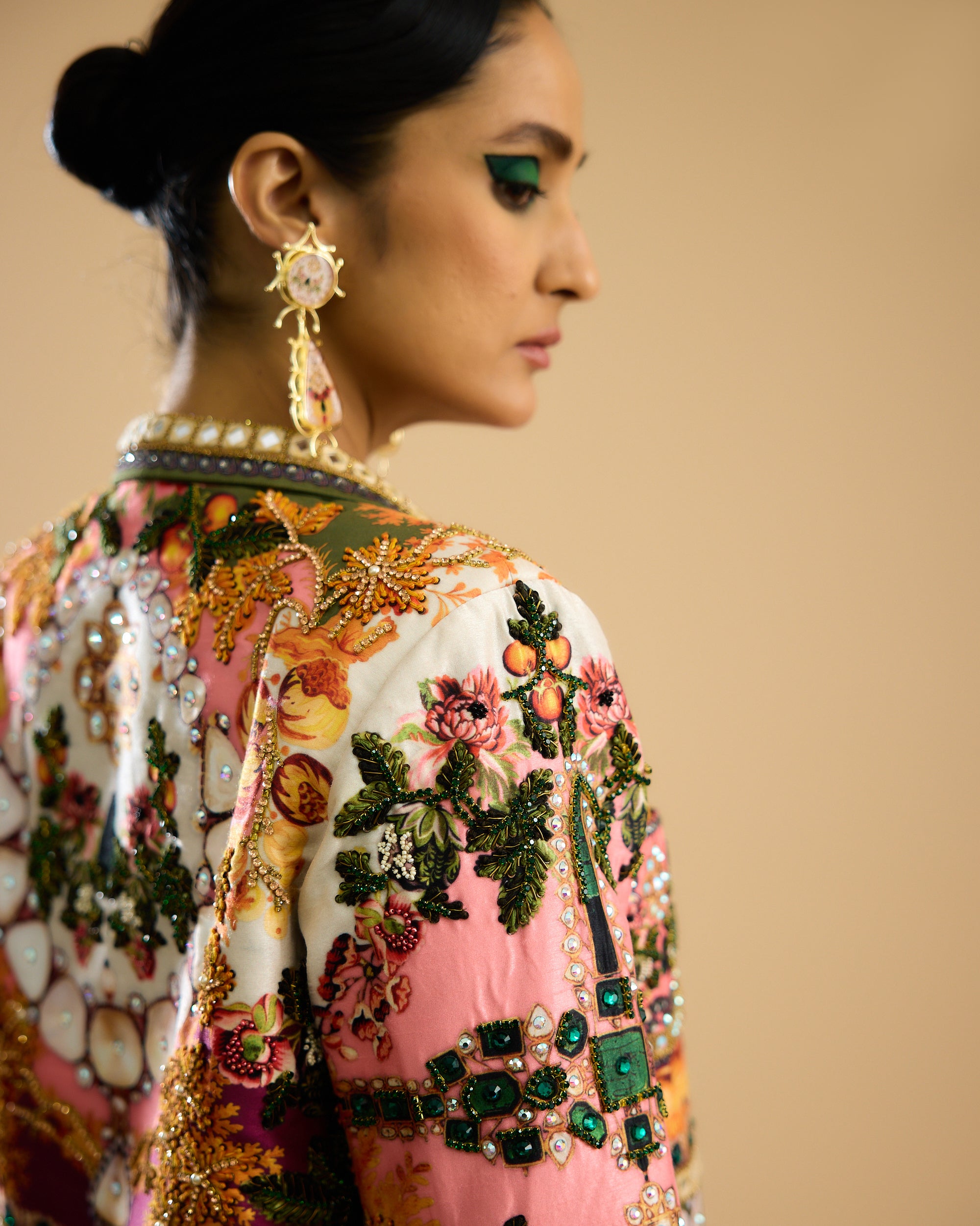 Nizam : Inika Leela - Beige/Multi