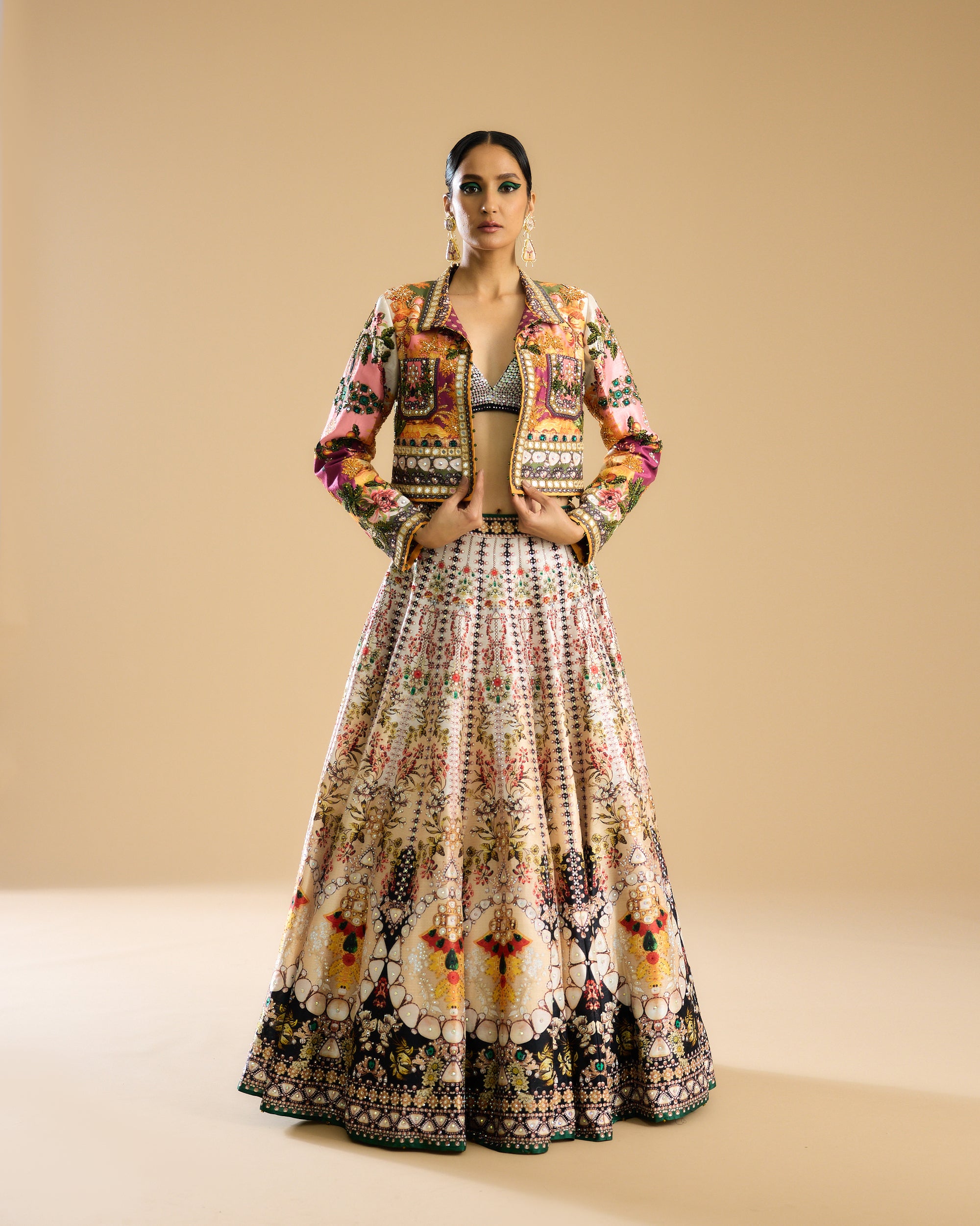 Nizam : Inika Leela - Beige/Multi