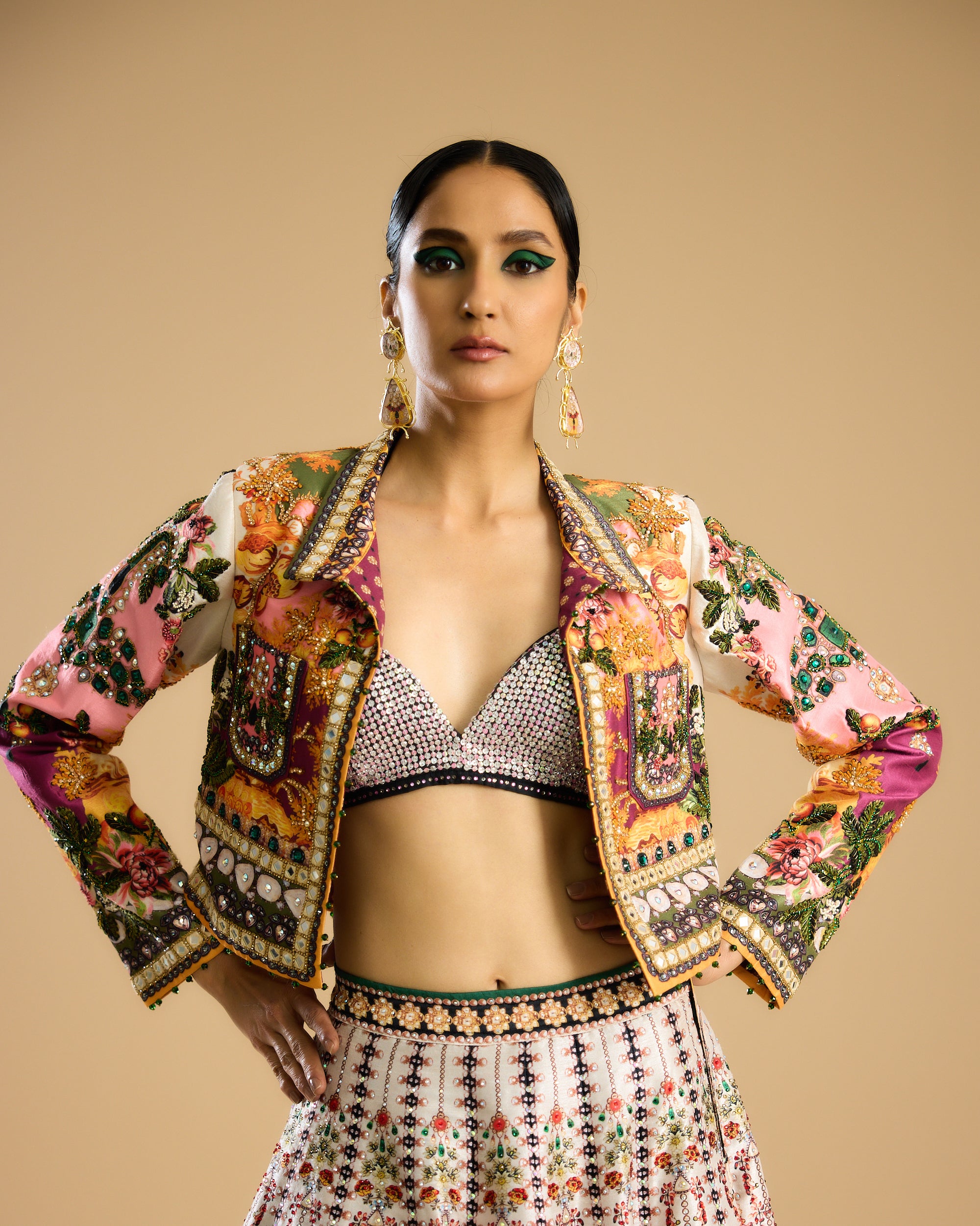 Nizam : Inika Leela - Beige/Multi