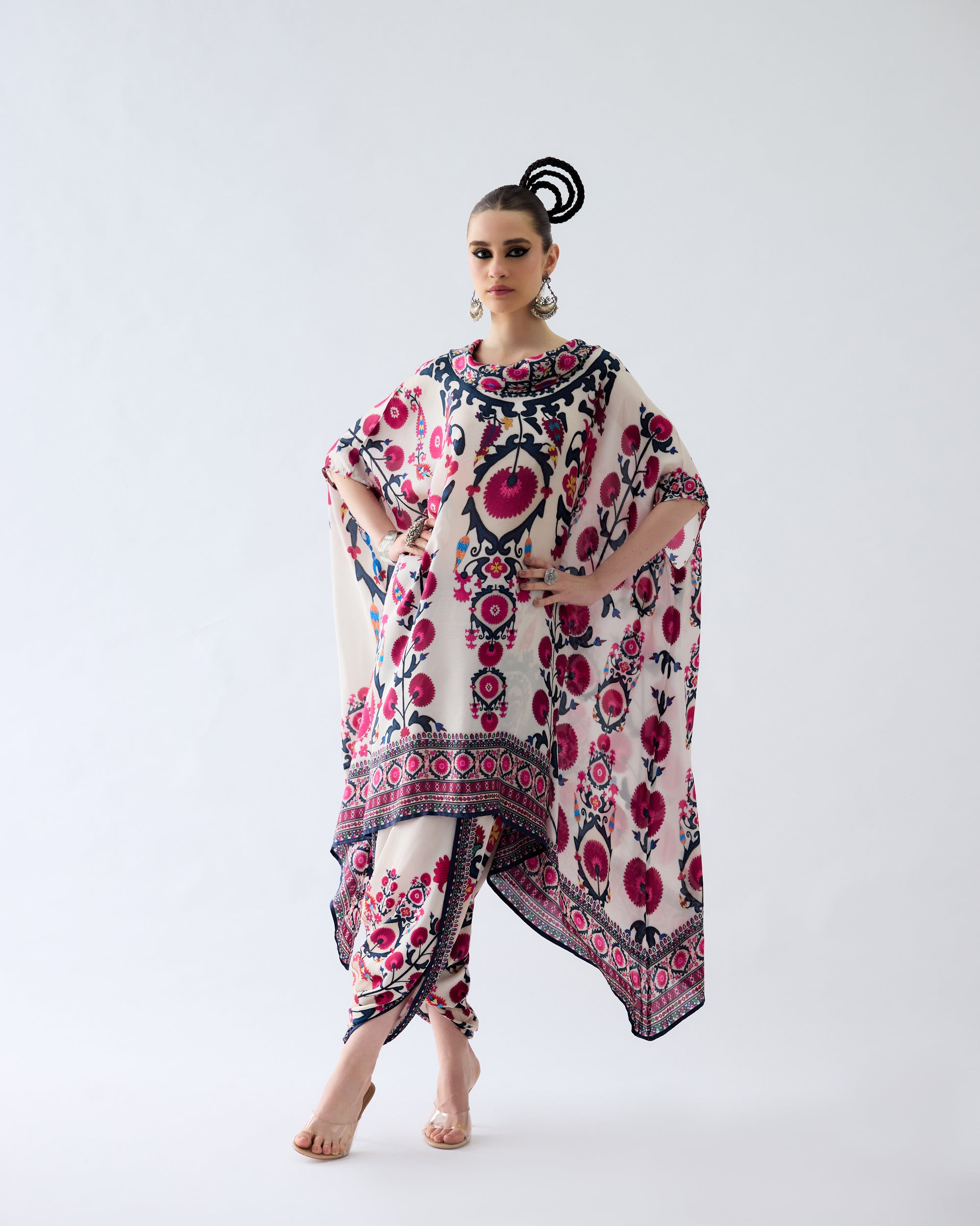 Bukhara : Lavanya/Sonth - Raspberry
