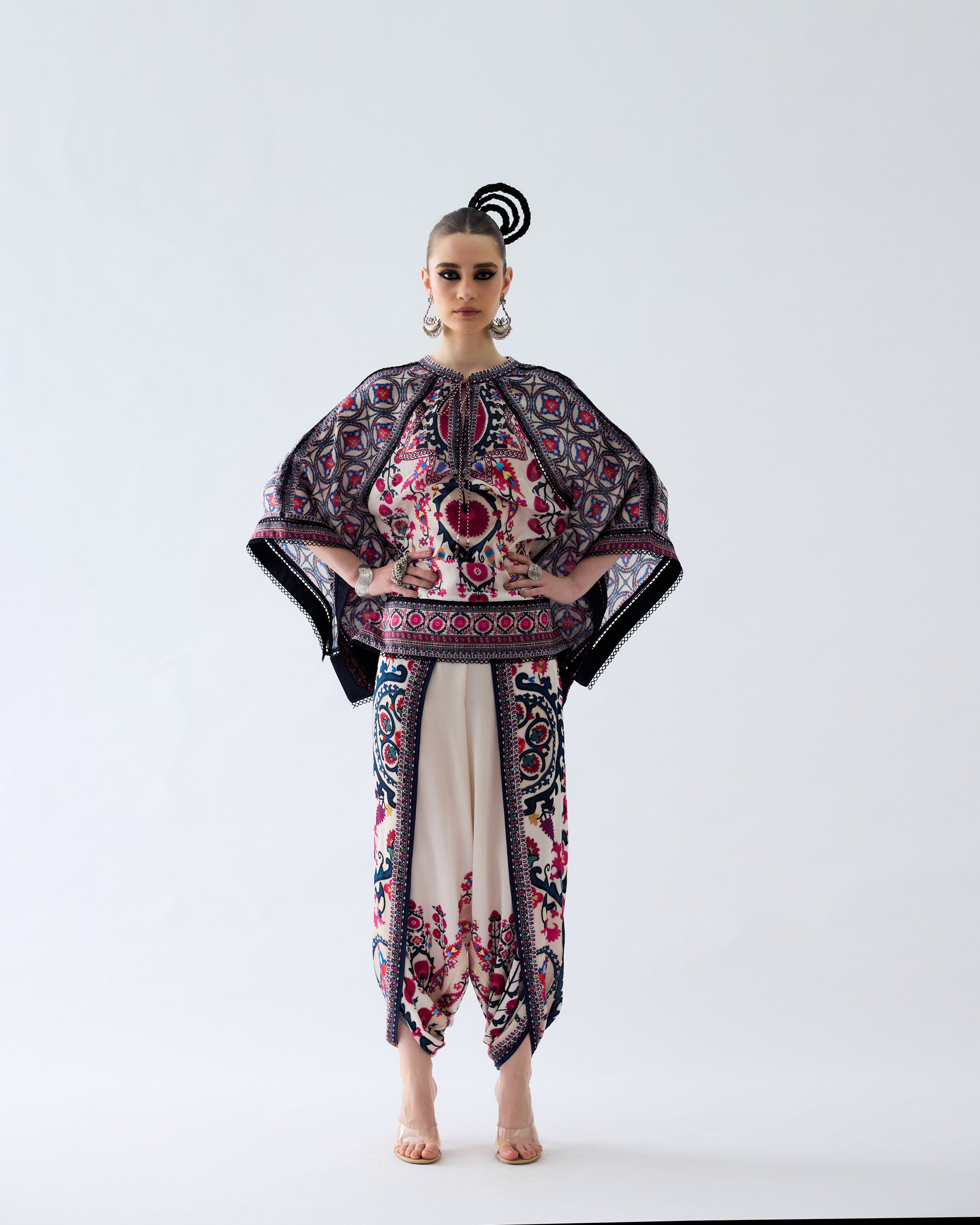 Bukhara : Ramona/Sonth - Raspberry