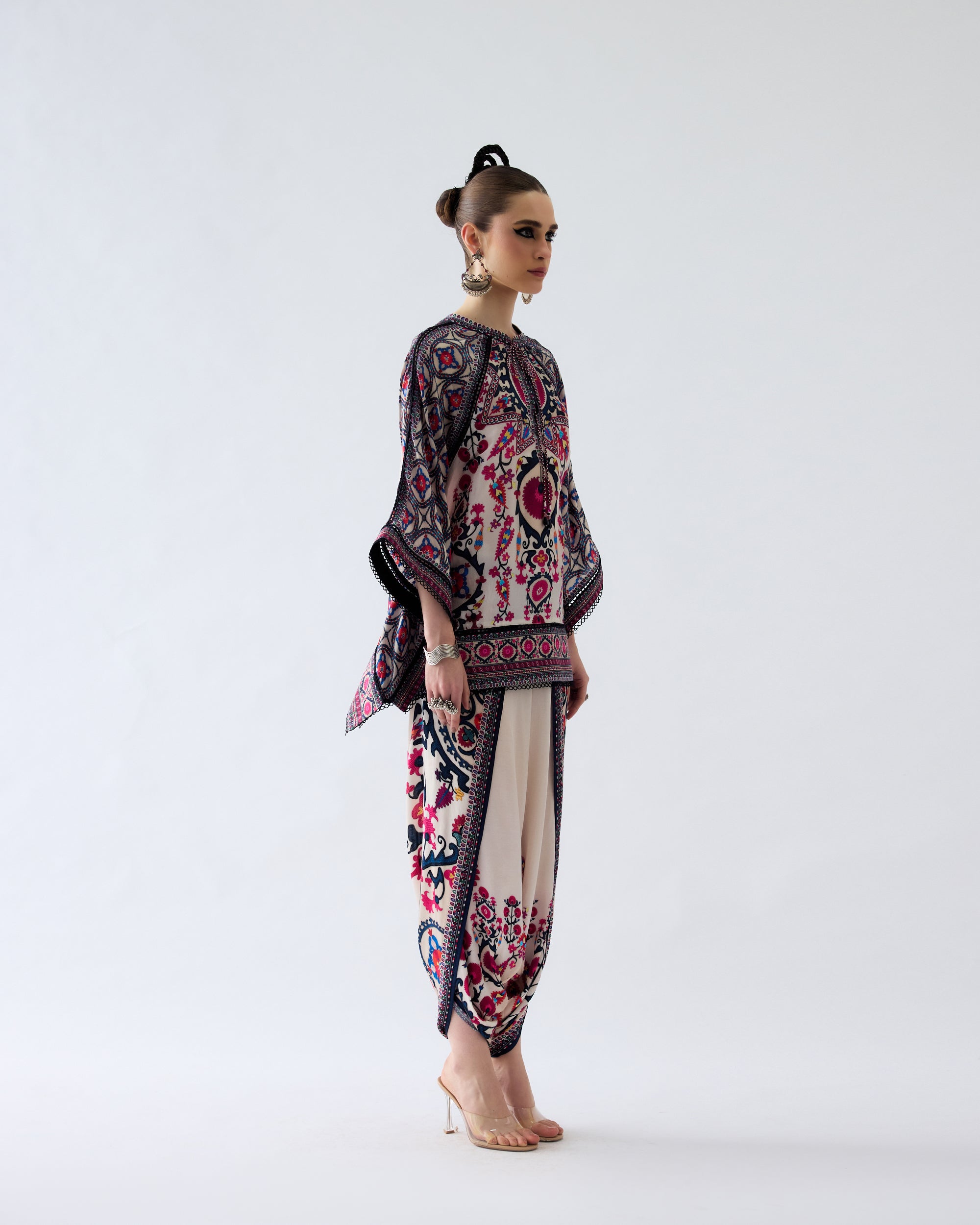 Bukhara : Ramona/Sonth - Raspberry