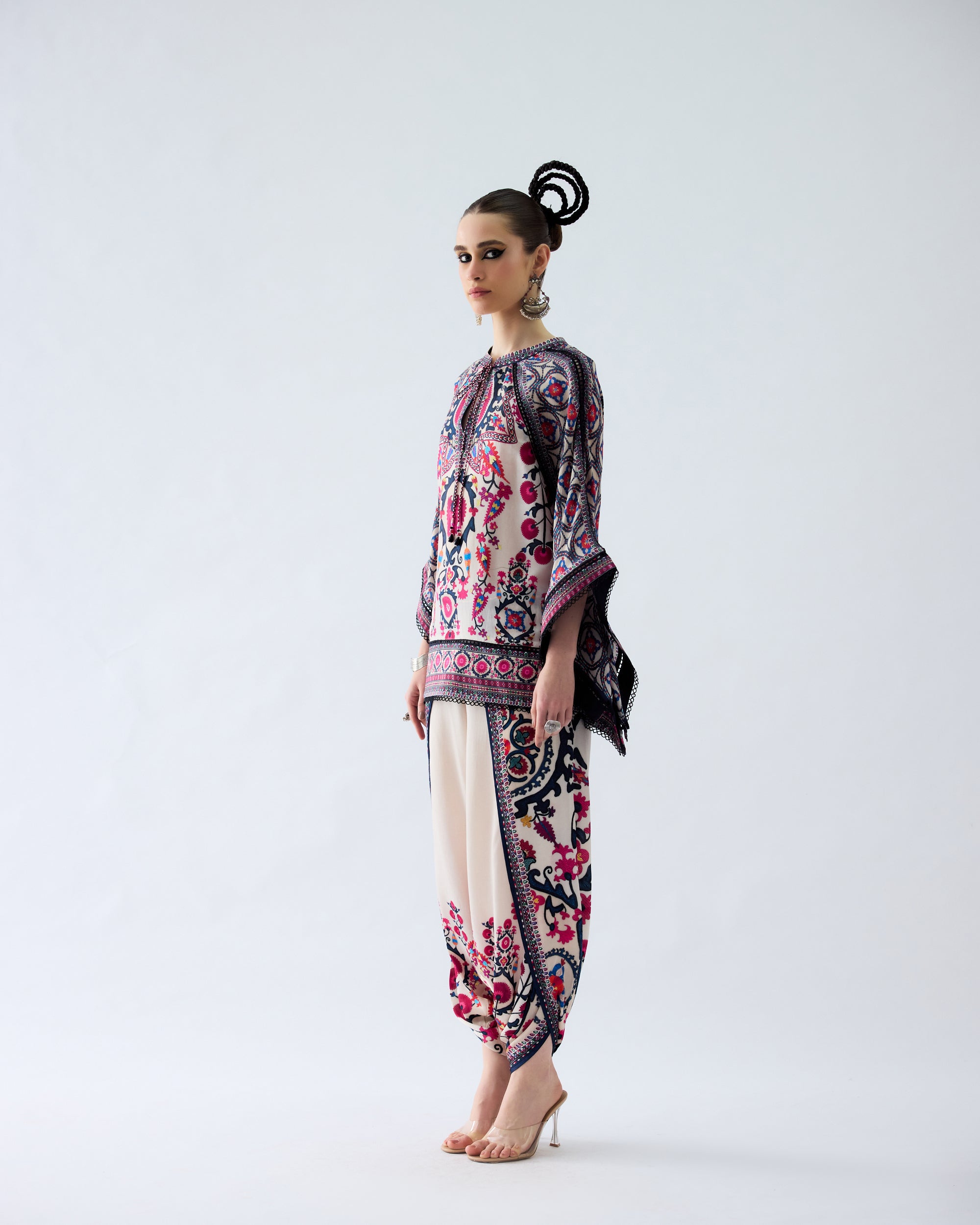 Bukhara : Ramona/Sonth - Raspberry