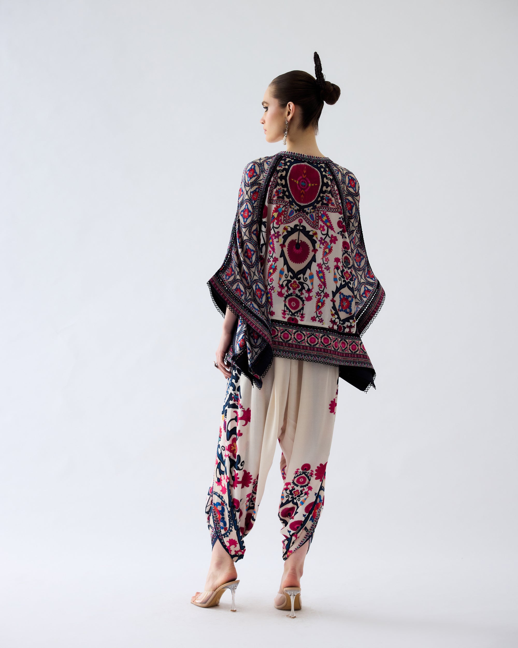 Bukhara : Ramona/Sonth - Raspberry