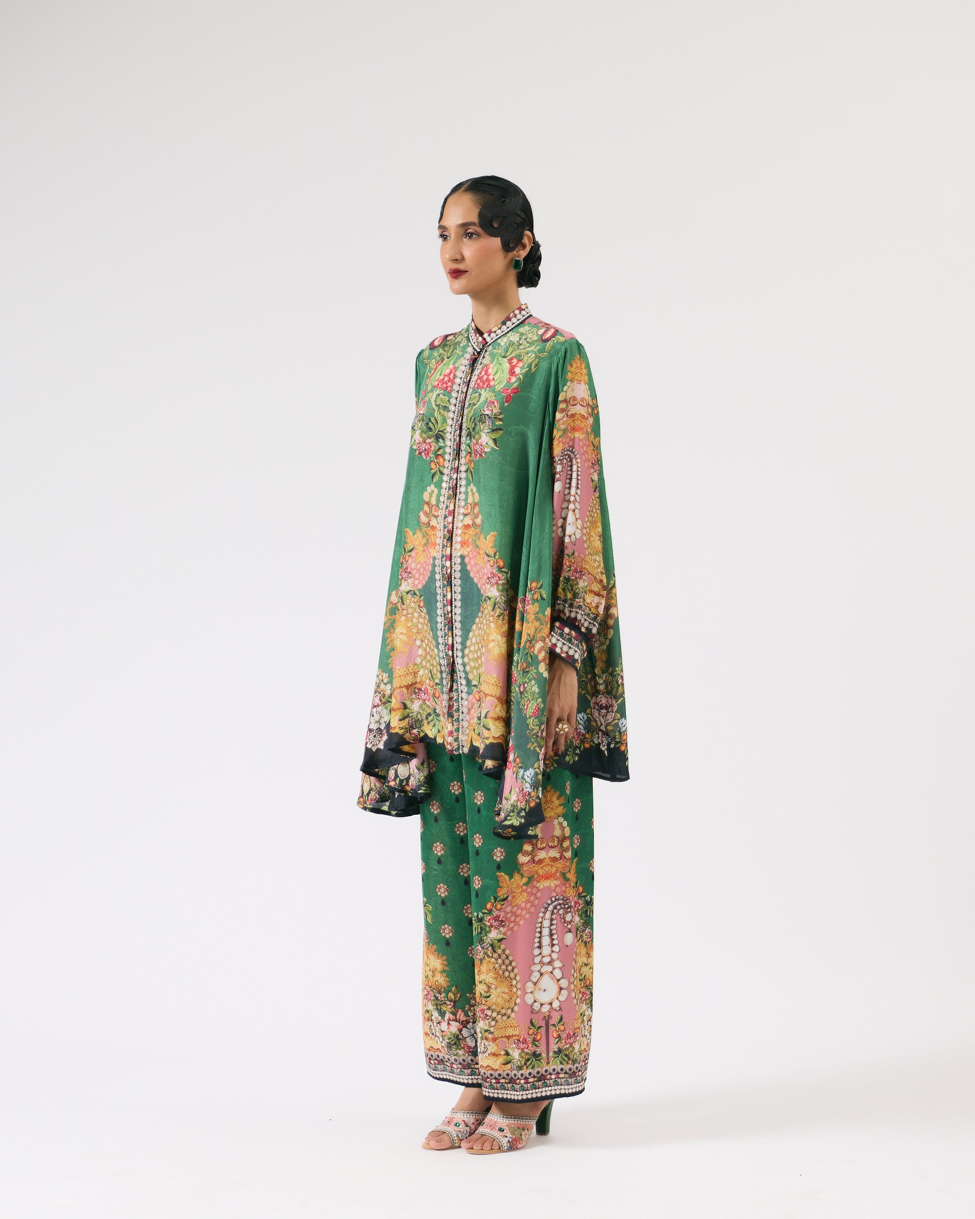 Nizam : Nilofer - Emerald