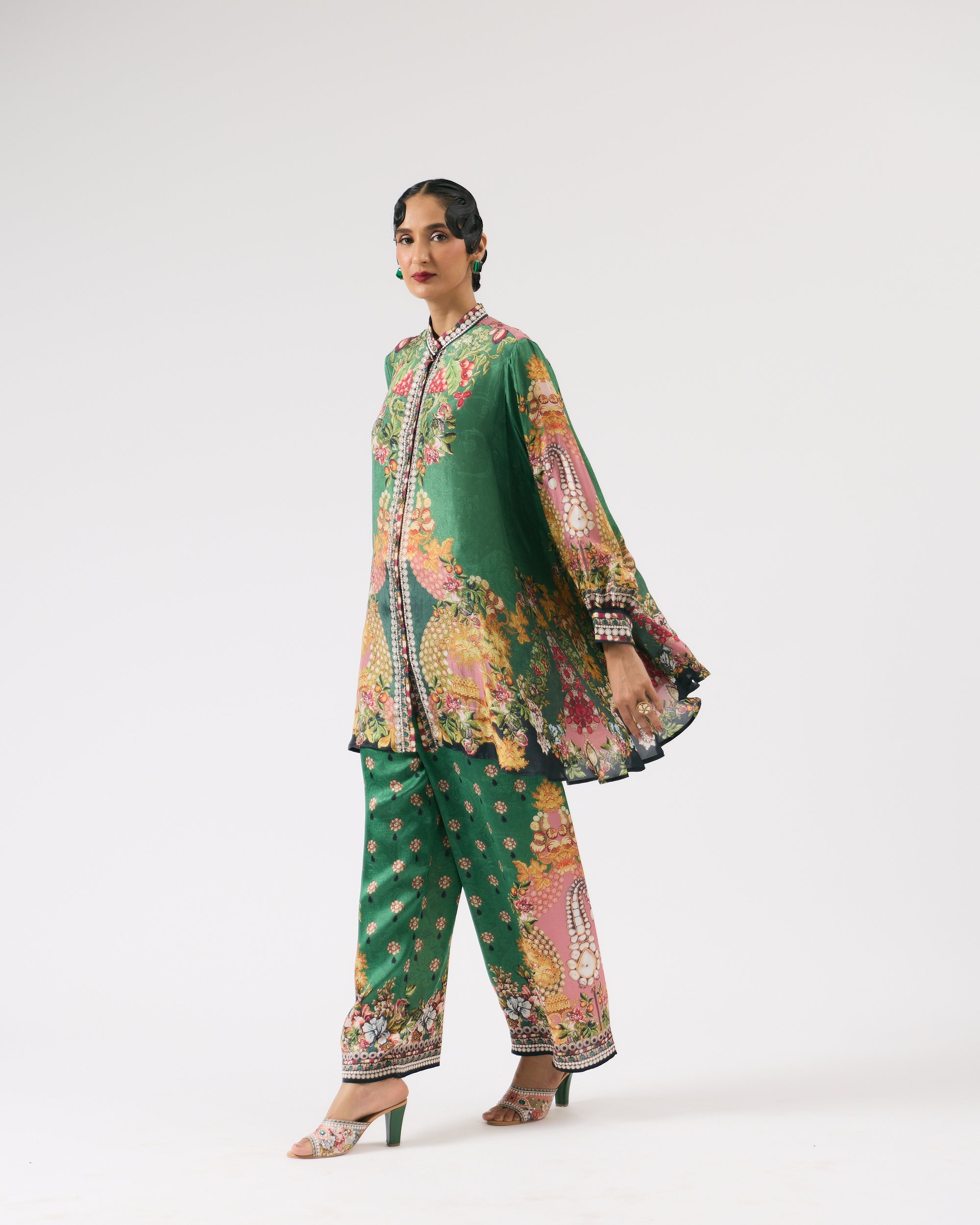 Nizam : Nilofer - Emerald