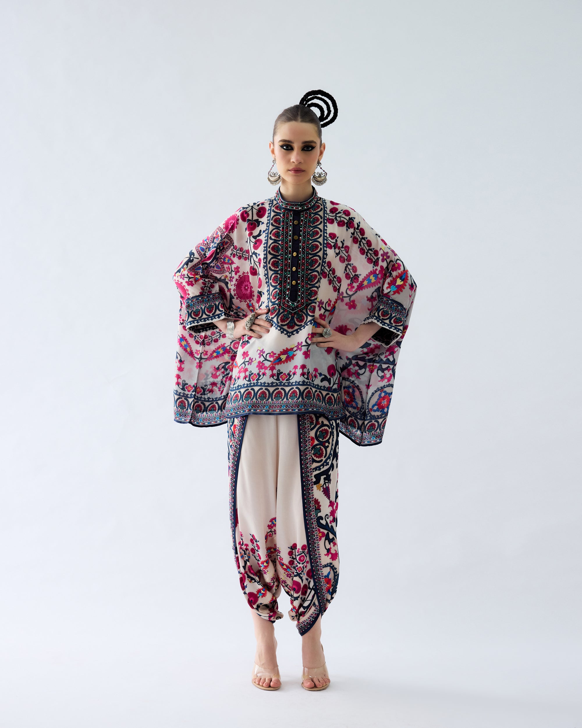 Bukhara : Chanel/Sonth - Raspberry