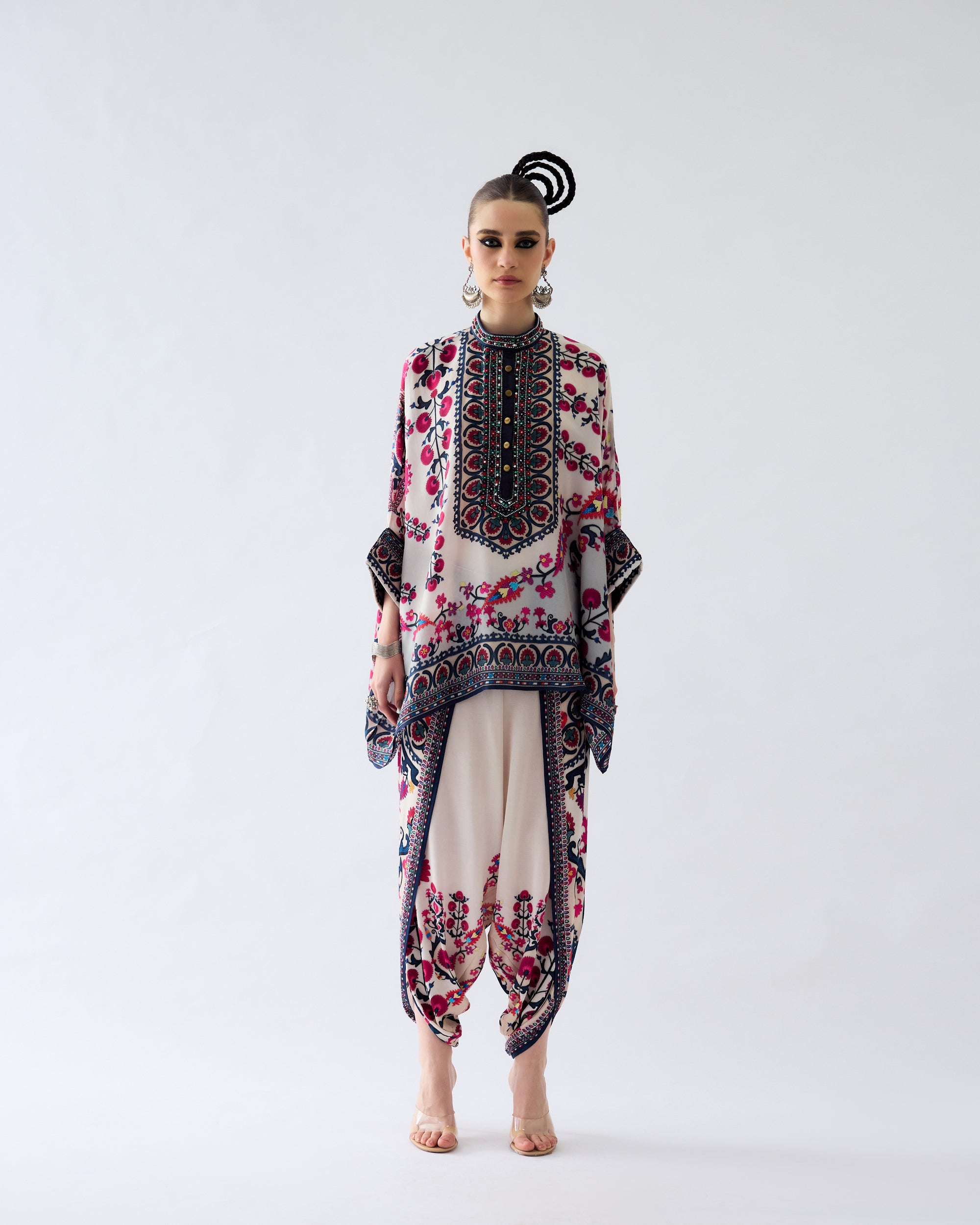 Bukhara : Chanel/Sonth - Raspberry