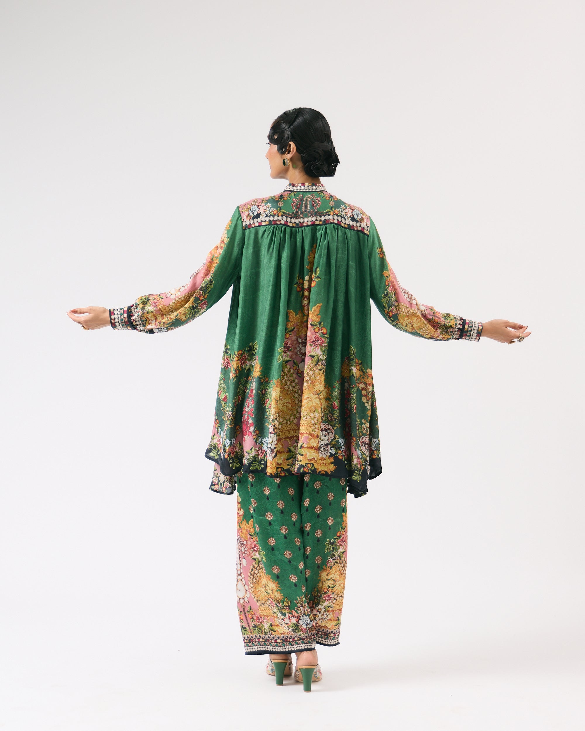 Nizam : Nilofer - Emerald