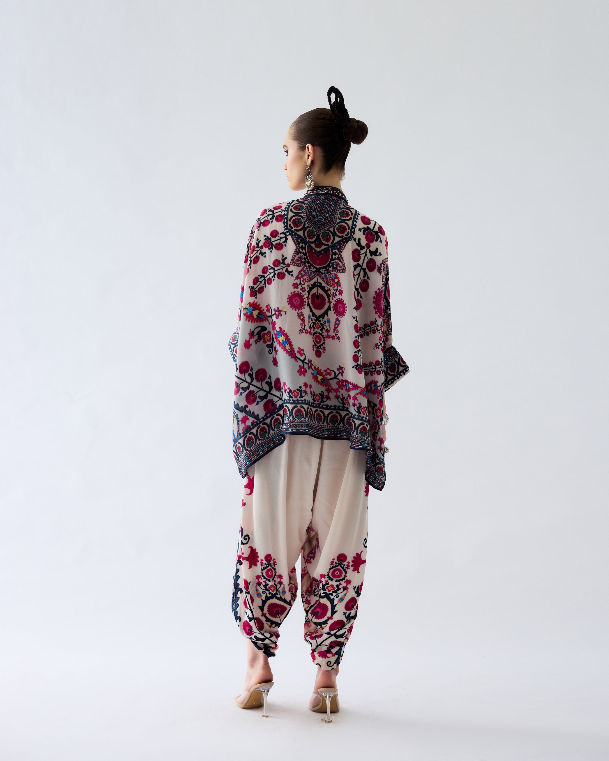 Bukhara : Chanel/Sonth - Raspberry