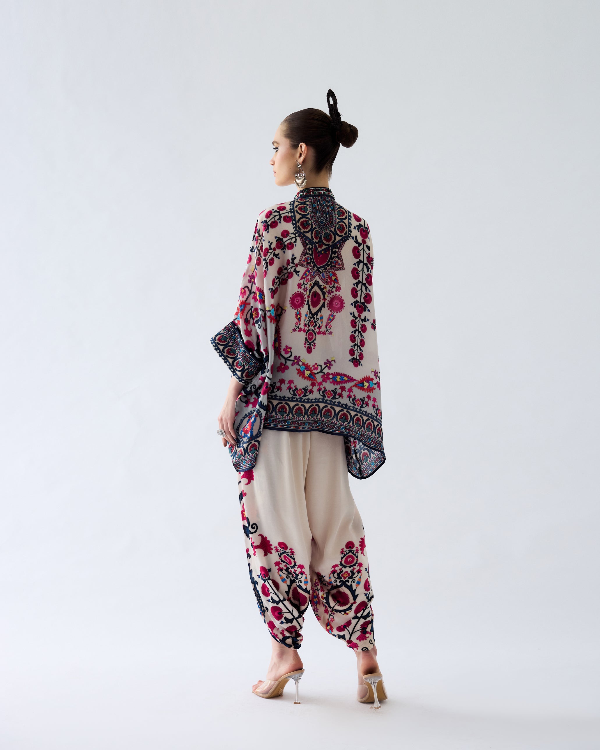 Bukhara : Chanel/Sonth - Raspberry