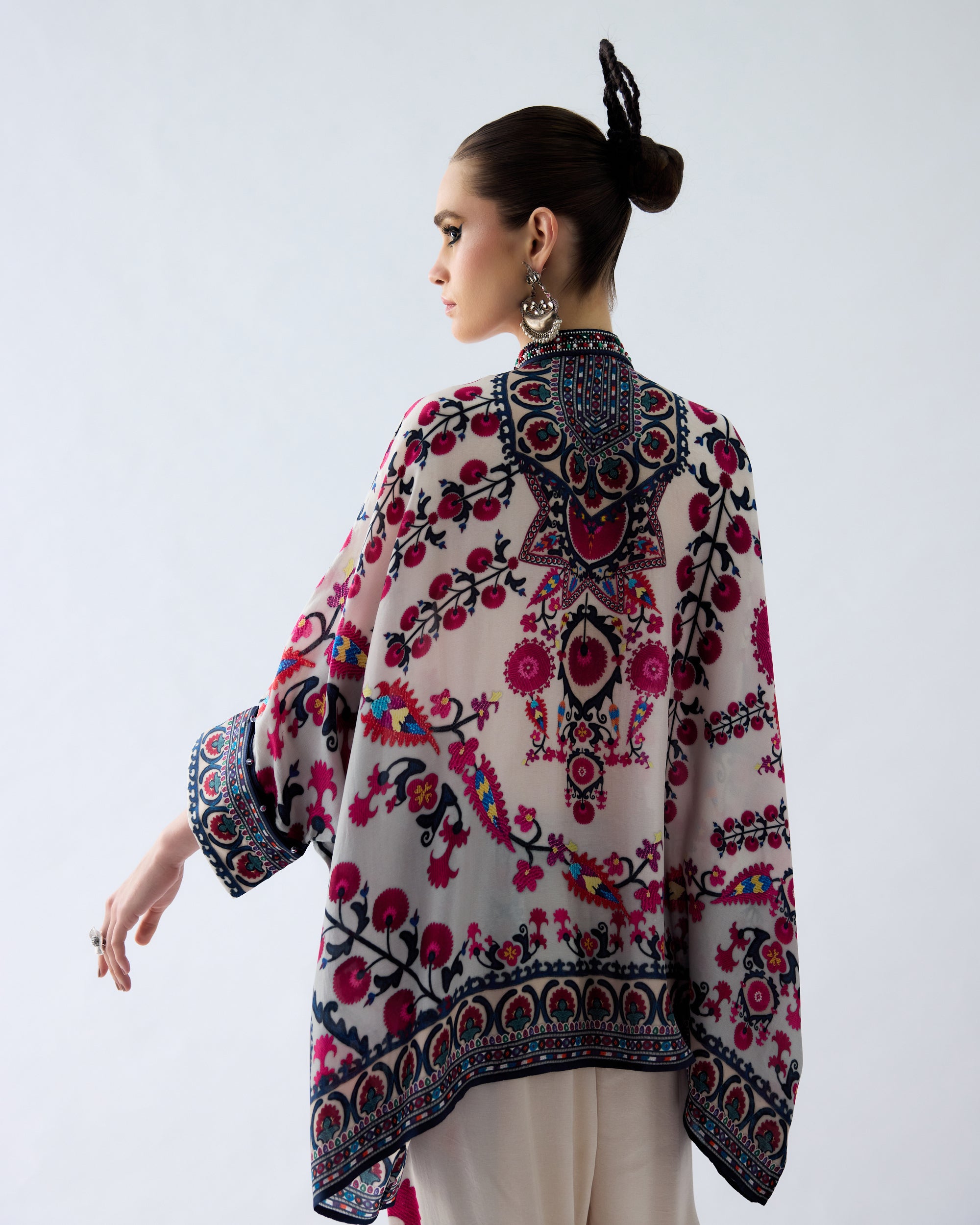 Bukhara : Chanel/Sonth - Raspberry