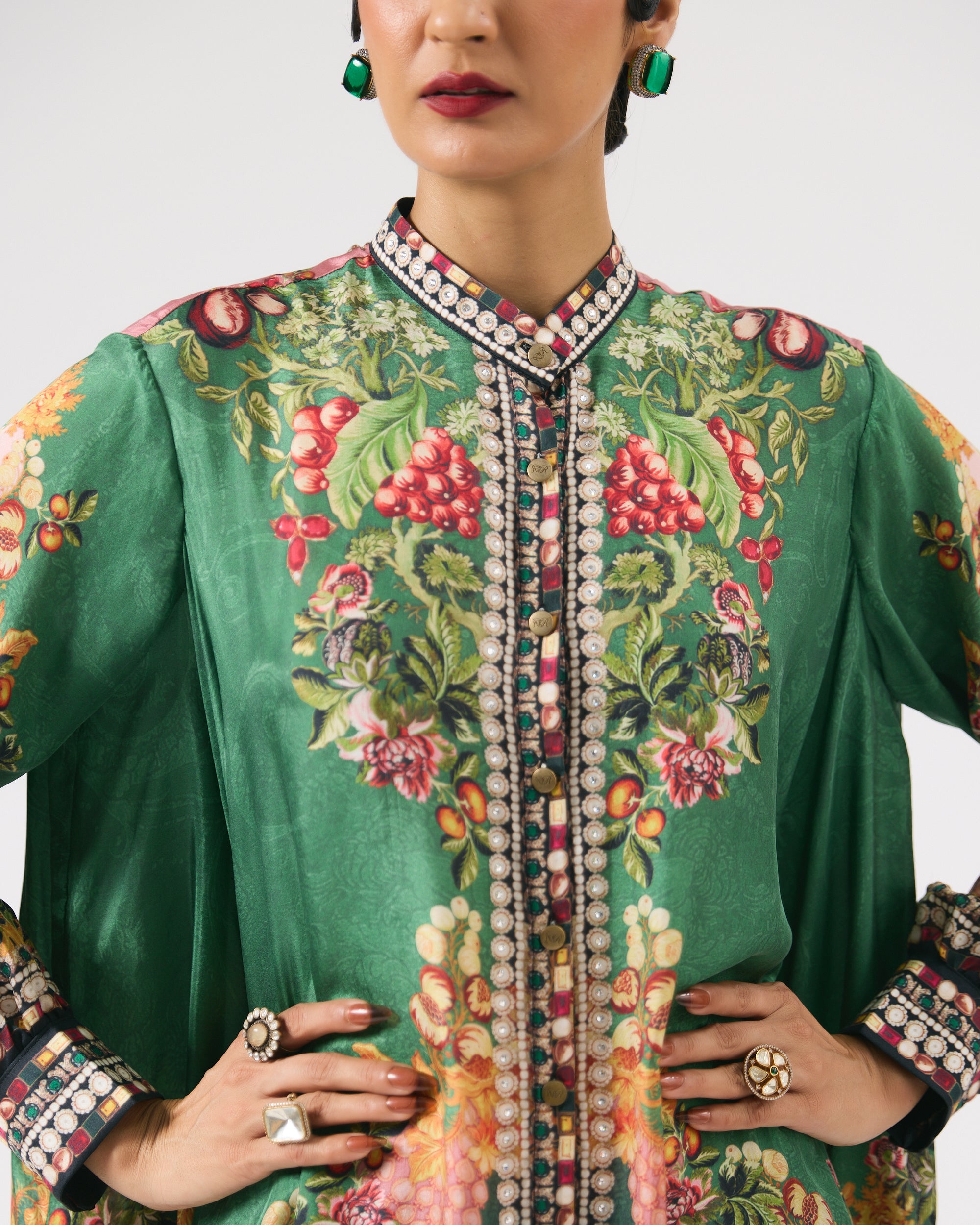 Nizam : Nilofer - Emerald
