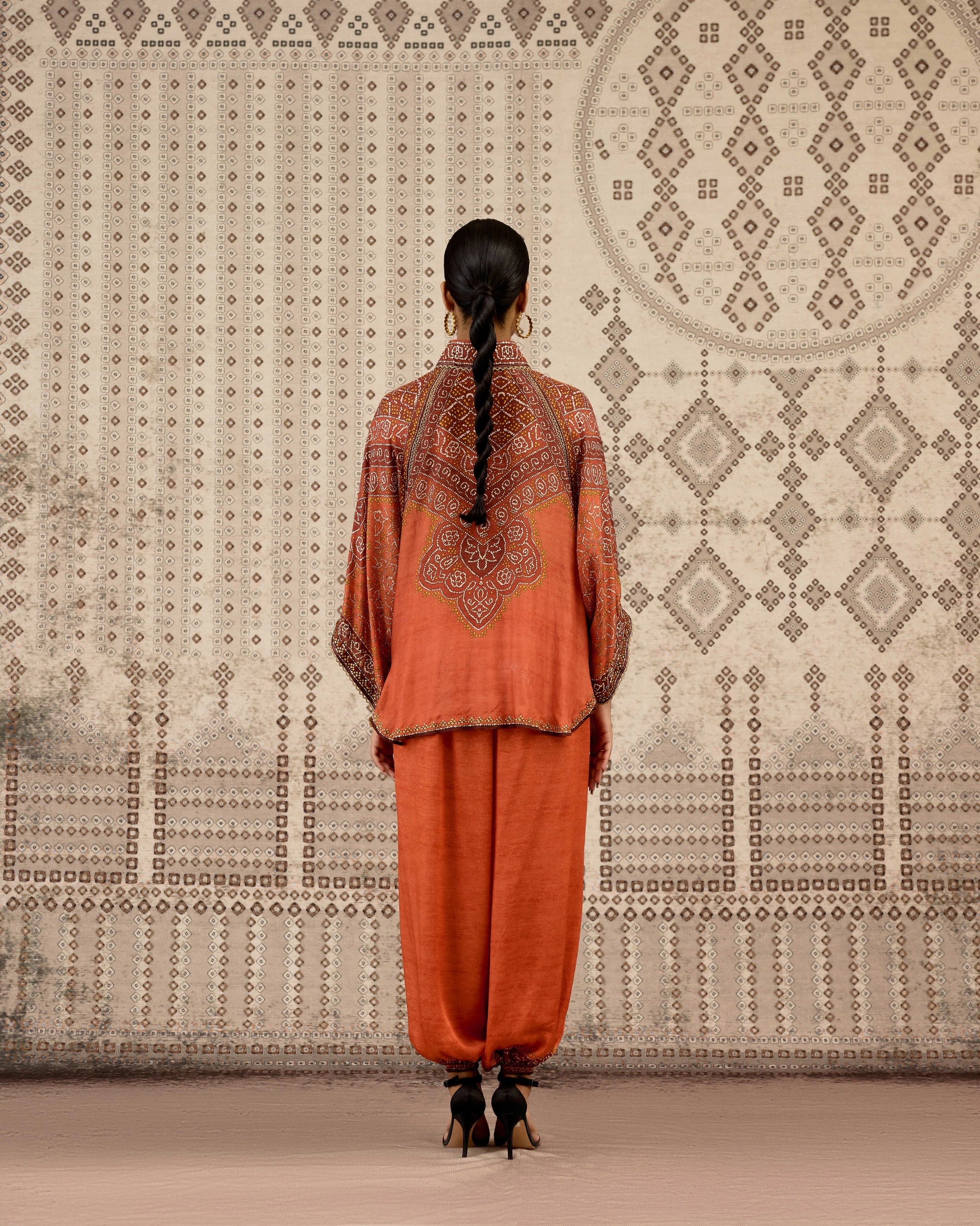 BANDHEJ : Denise