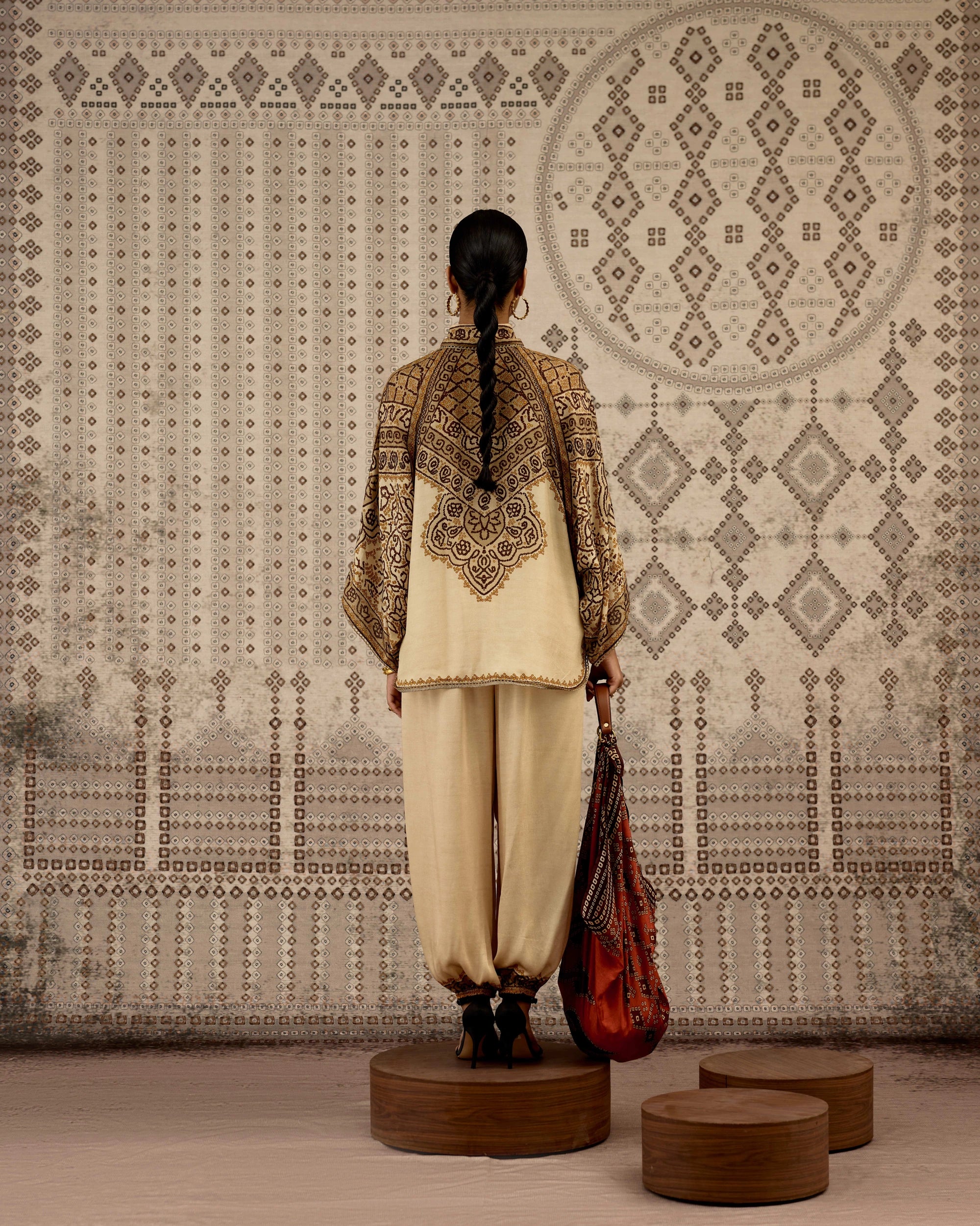 BANDHEJ : Denise