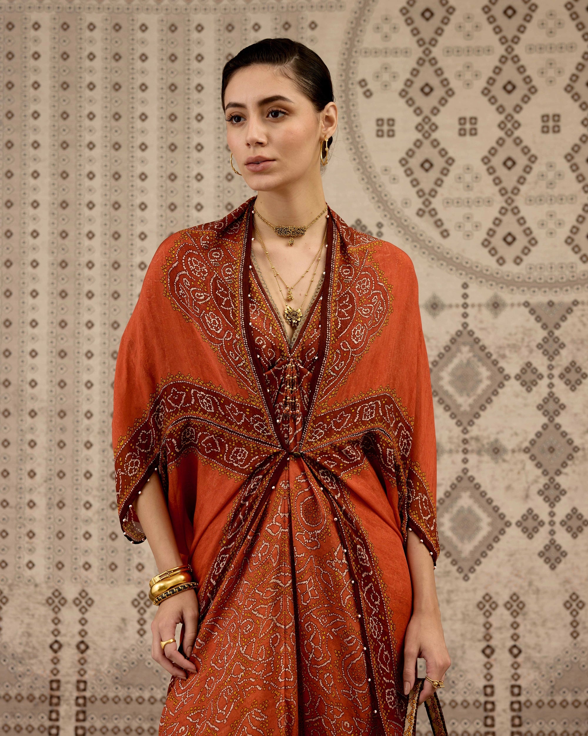 BANDHEJ : Safina